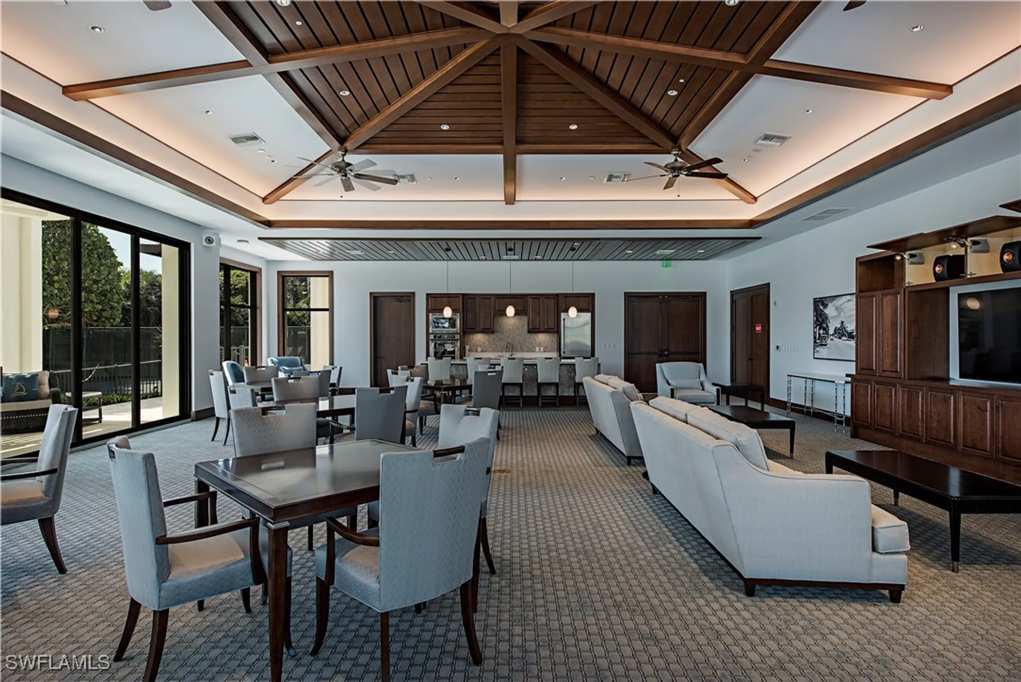 Property Slideshow image 26 of 29 | 2388 gulf shore blvd n # 204, Naples, FL, 34103