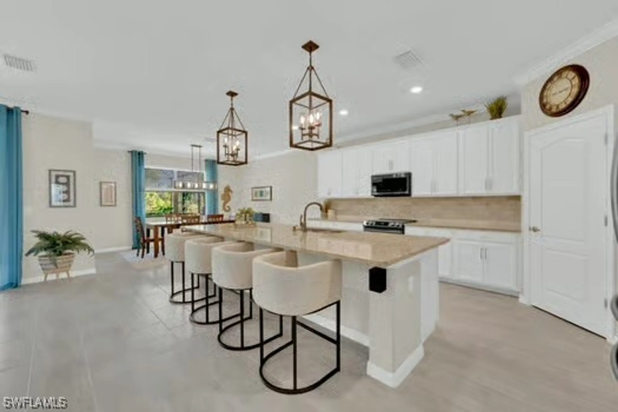 Property Slideshow image 11 of 48 | 17562 elkgrove ln, Estero, FL, 33928