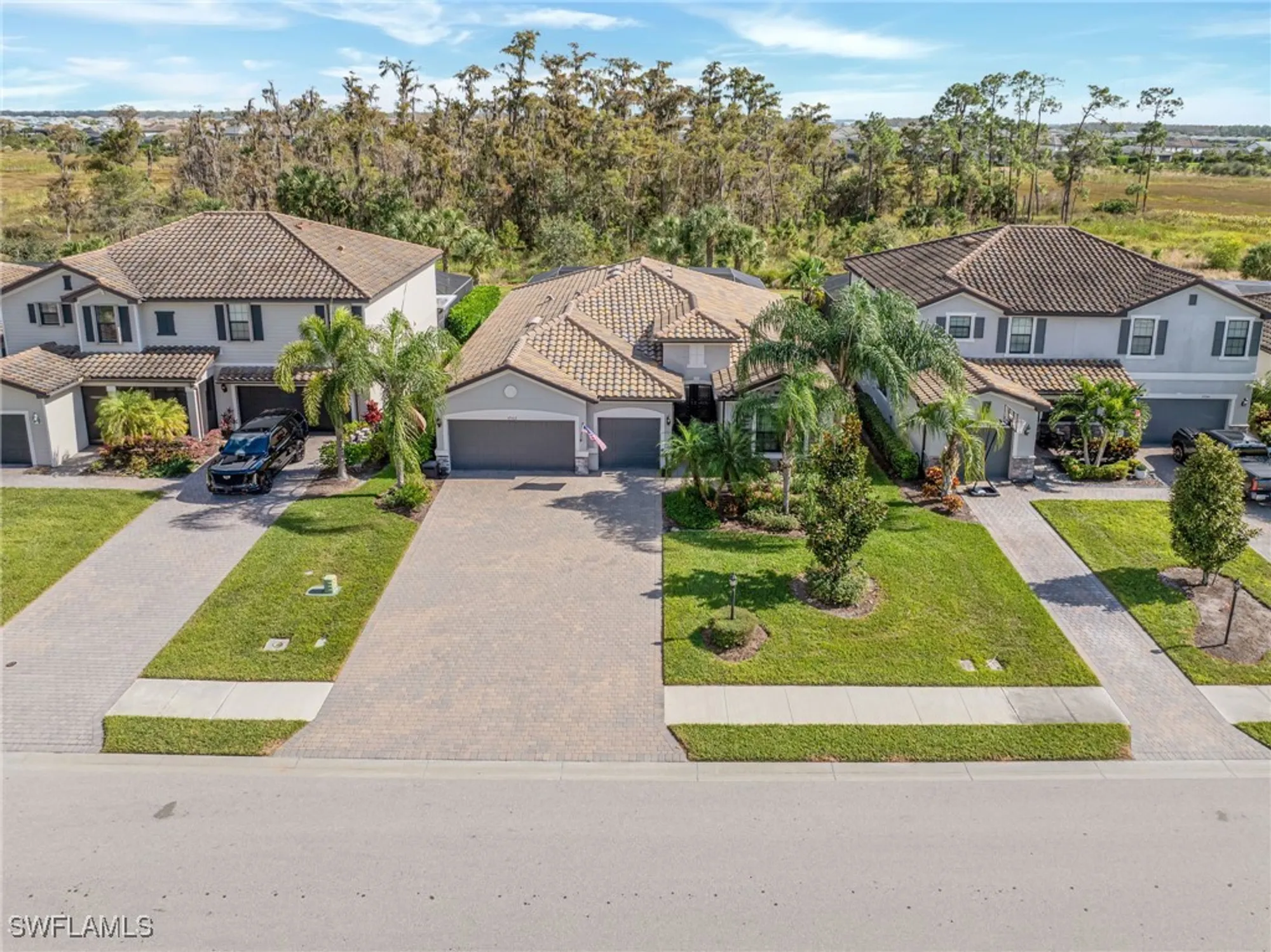 Property Slideshow image 27 of 48 | 17562 elkgrove ln, Estero, FL, 33928