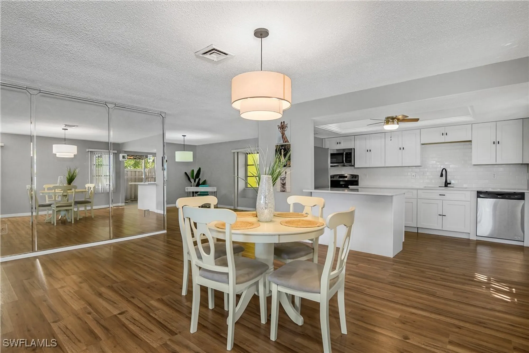 Property Slideshow image 12 of 27 | 3538 silver pine ct 87, Sarasota, FL, 34231