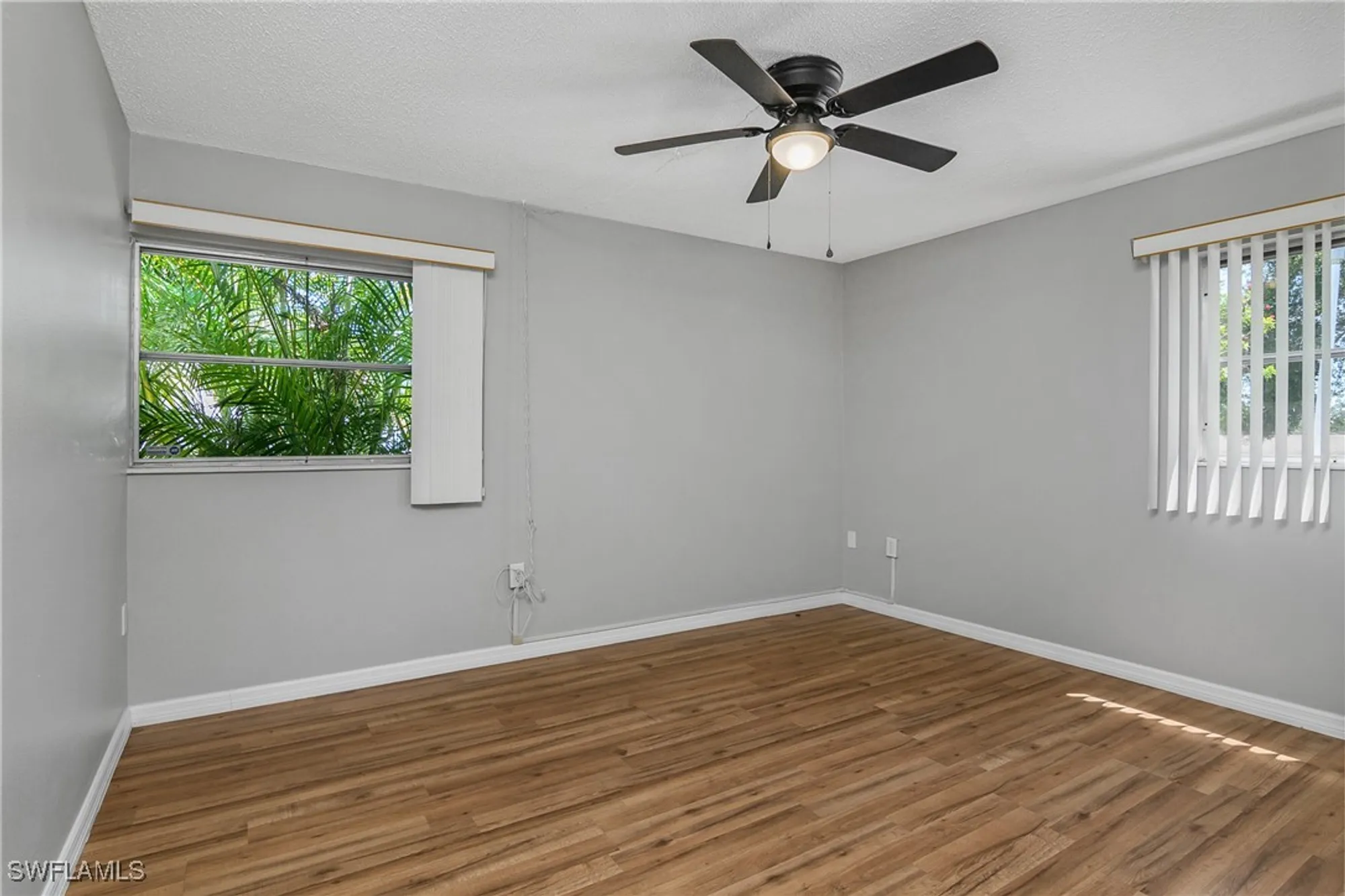 Property Slideshow image 21 of 27 | 3538 silver pine ct 87, Sarasota, FL, 34231