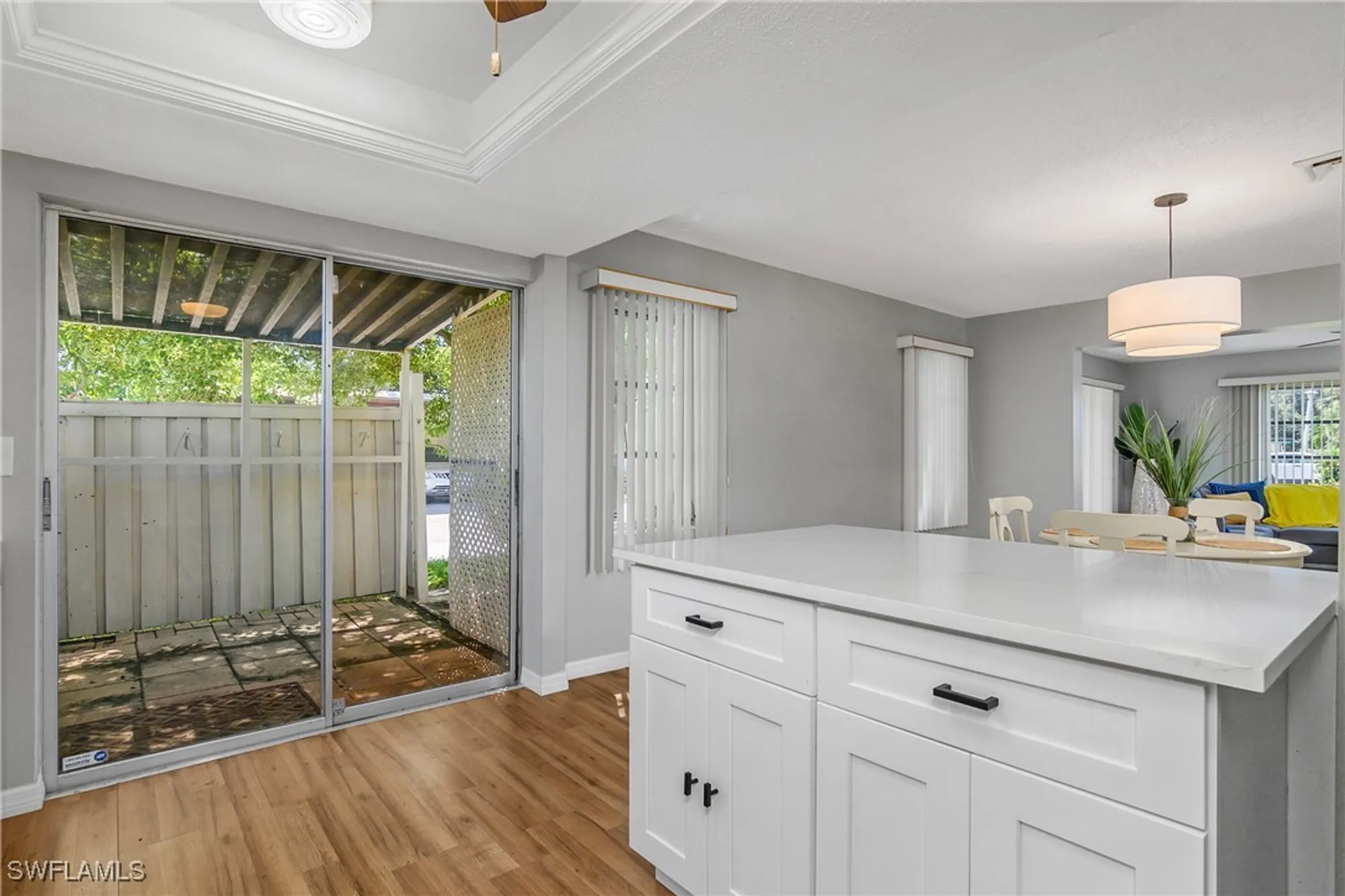 Property Slideshow image 3 of 27 | 3538 silver pine ct 87, Sarasota, FL, 34231