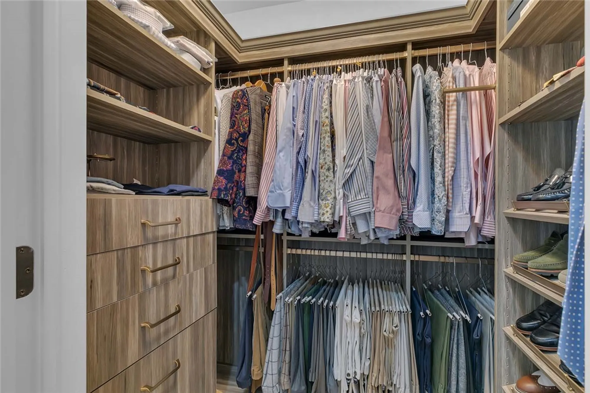 Property Slideshow image 31 of 34 | 2304 eaglescliffe, Williamsburg, VA, 23188