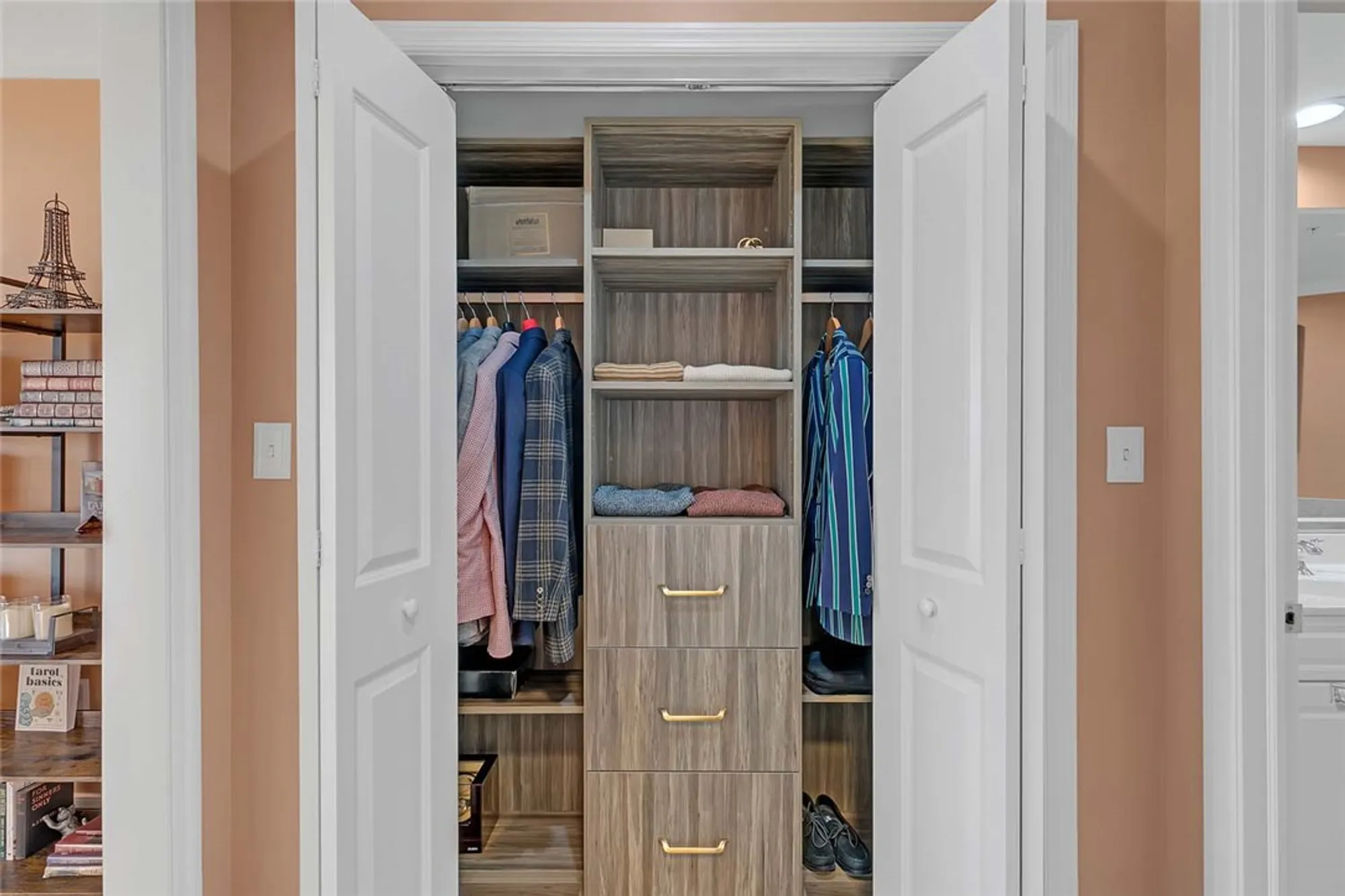 Property Slideshow image 32 of 34 | 2304 eaglescliffe, Williamsburg, VA, 23188