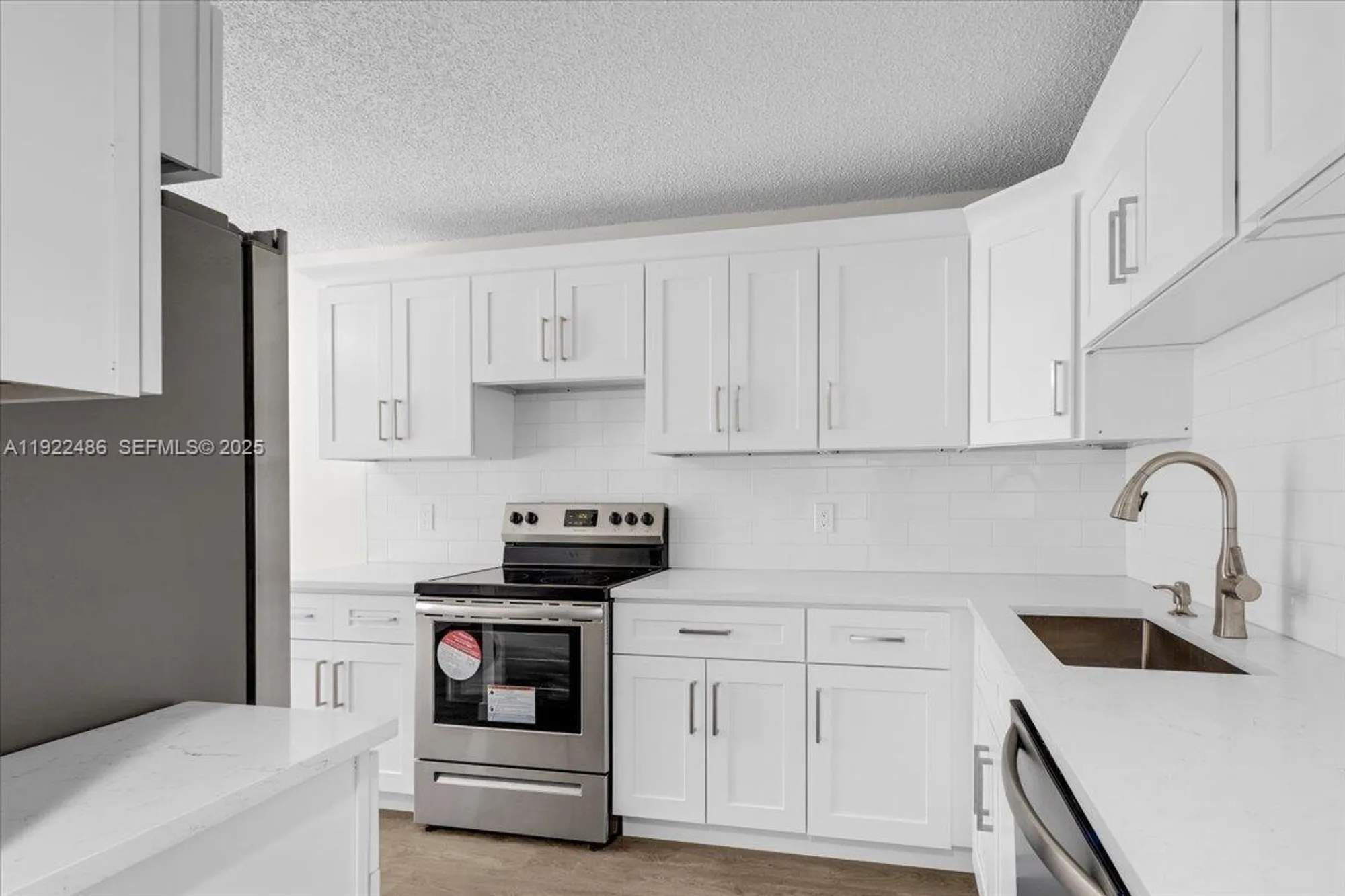 Property Slideshow image 7 of 18 | 10187 mangrove dr apt 201, Boynton Beach, FL, 33437