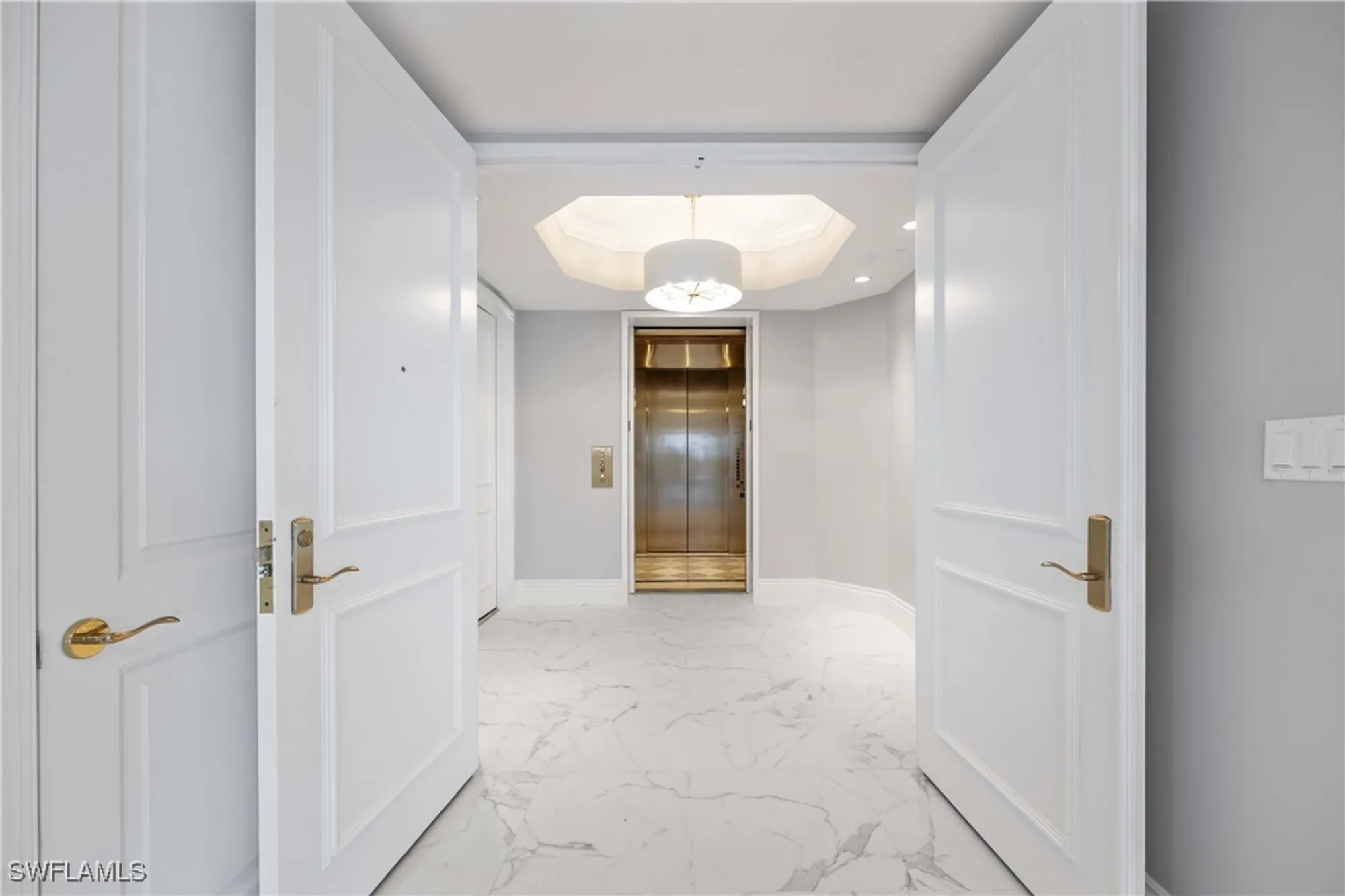 Property Slideshow image 5 of 48 | 5051 pelican colony blvd apt 304, Bonita Springs, FL, 34134