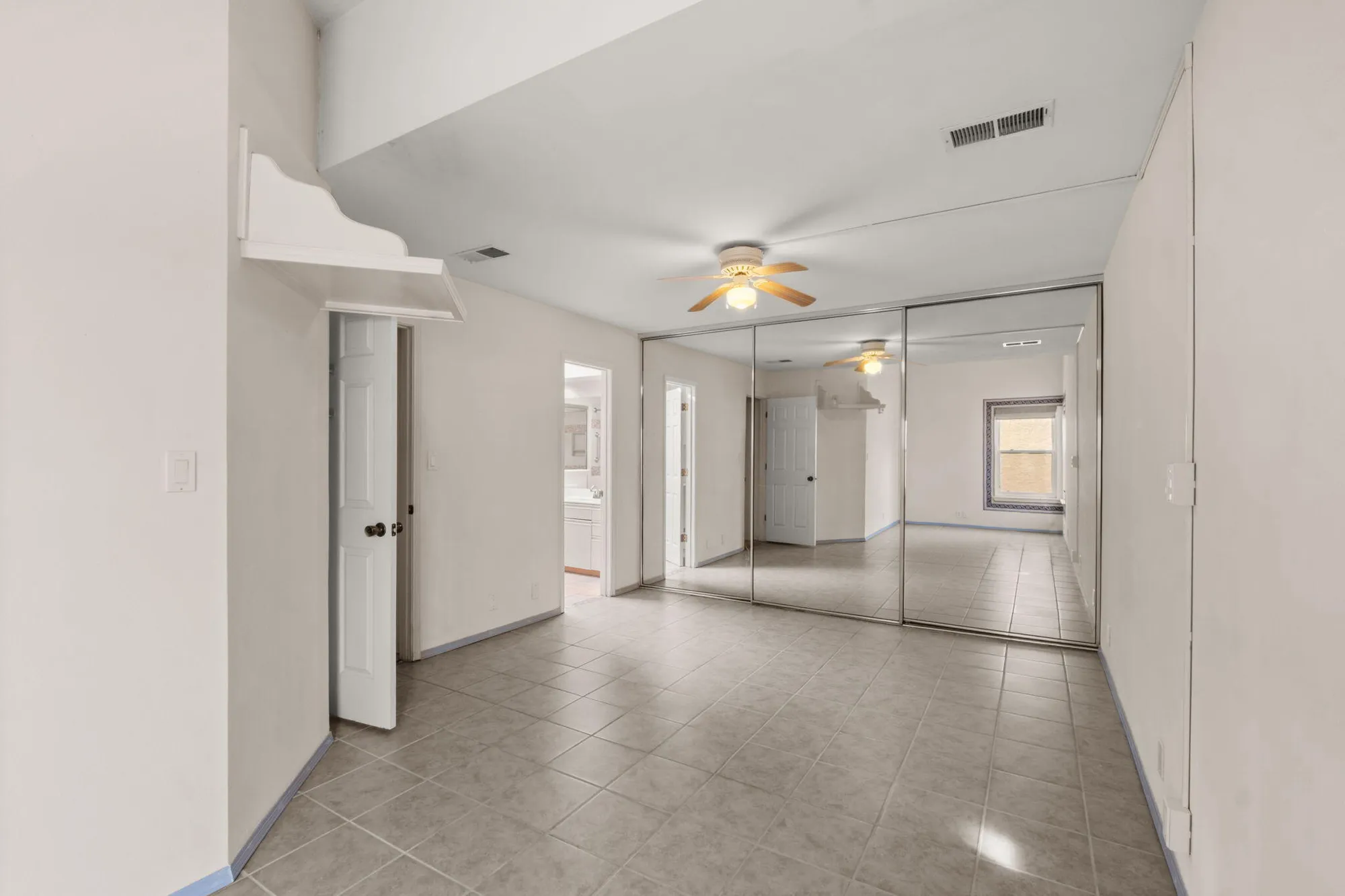 Property Slideshow image 14 of 20 | 504 eastlake dr, Rio Rancho, NM, 87124