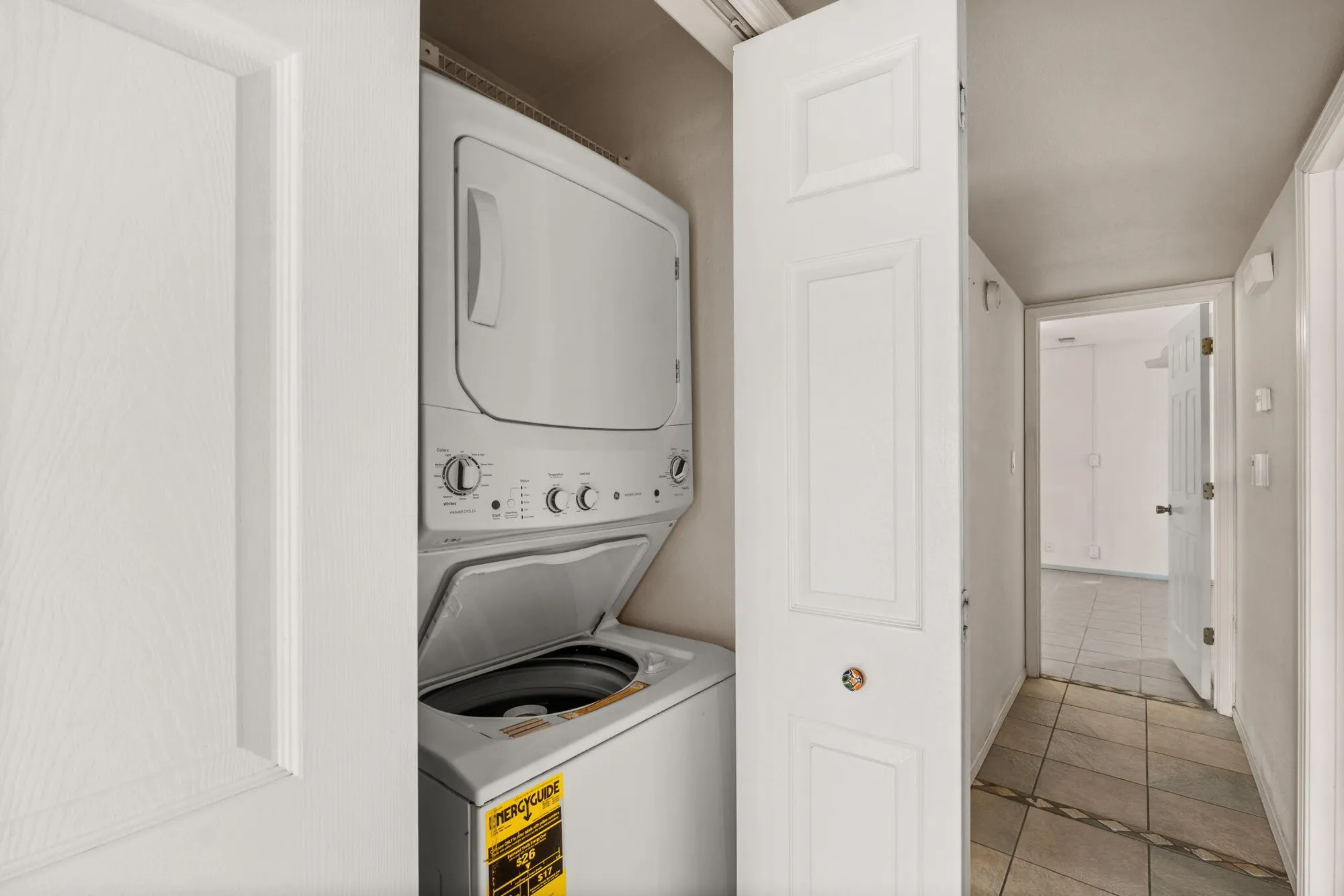 Property Slideshow image 18 of 20 | 504 eastlake dr, Rio Rancho, NM, 87124