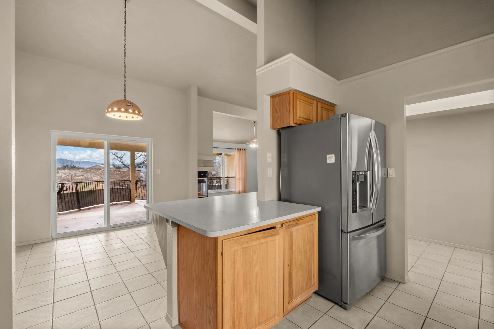 Property Slideshow image 11 of 20 | 504 eastlake dr, Rio Rancho, NM, 87124