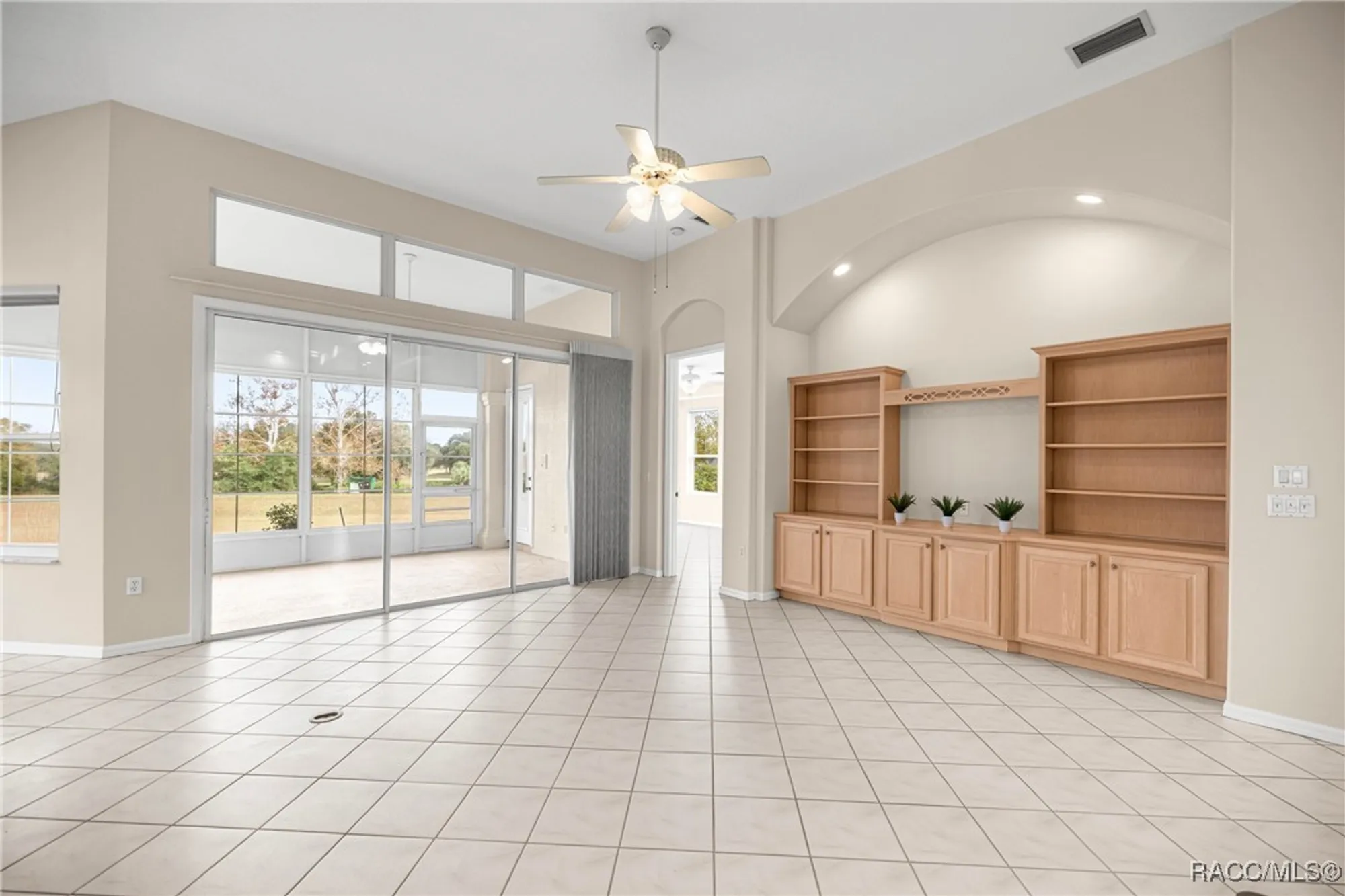 Property Slideshow image 16 of 88 | 51 w doerr path, Hernando, FL, 34442