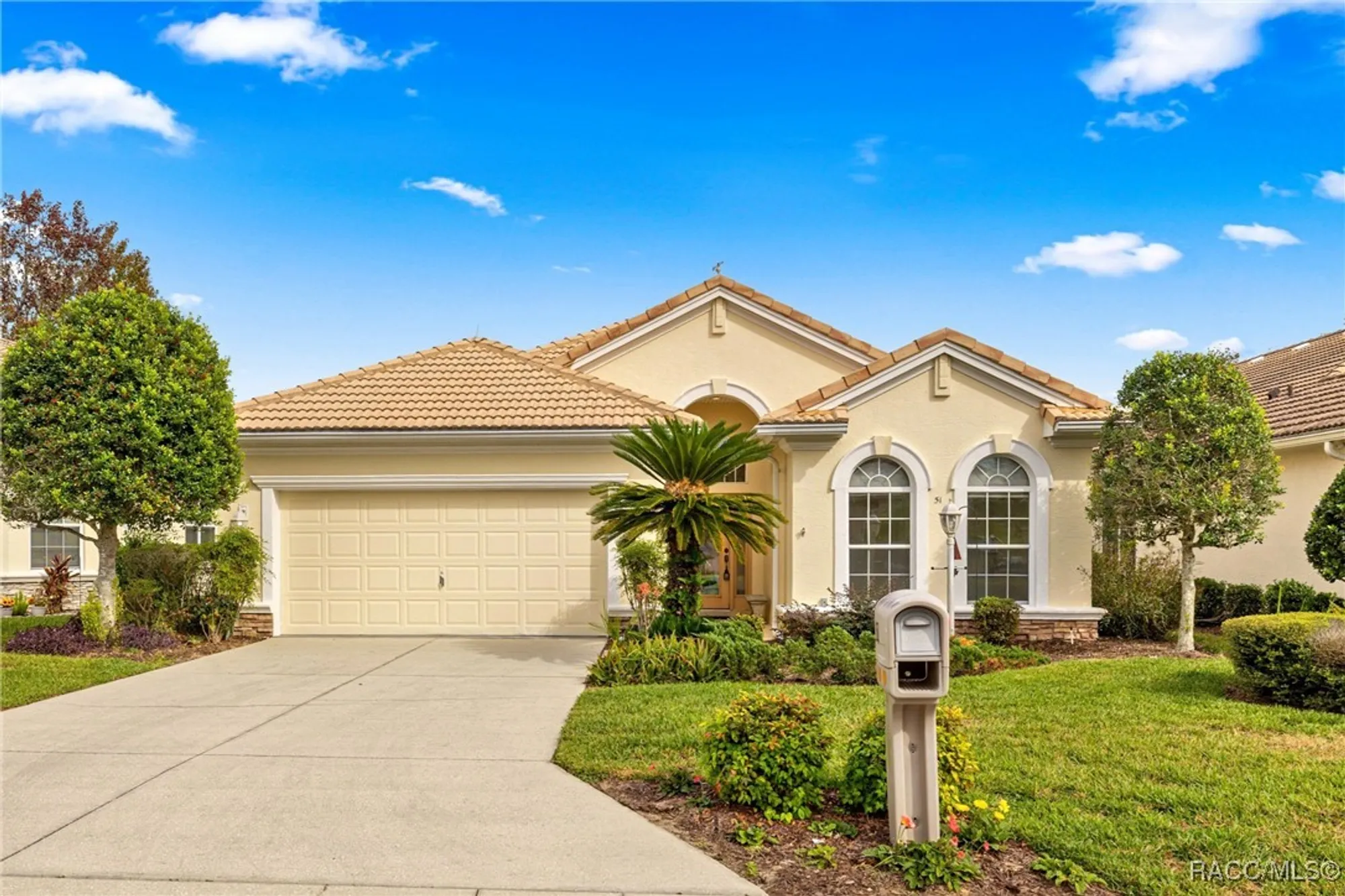 Property Slideshow image 1 of 88 | 51 w doerr path, Hernando, FL, 34442