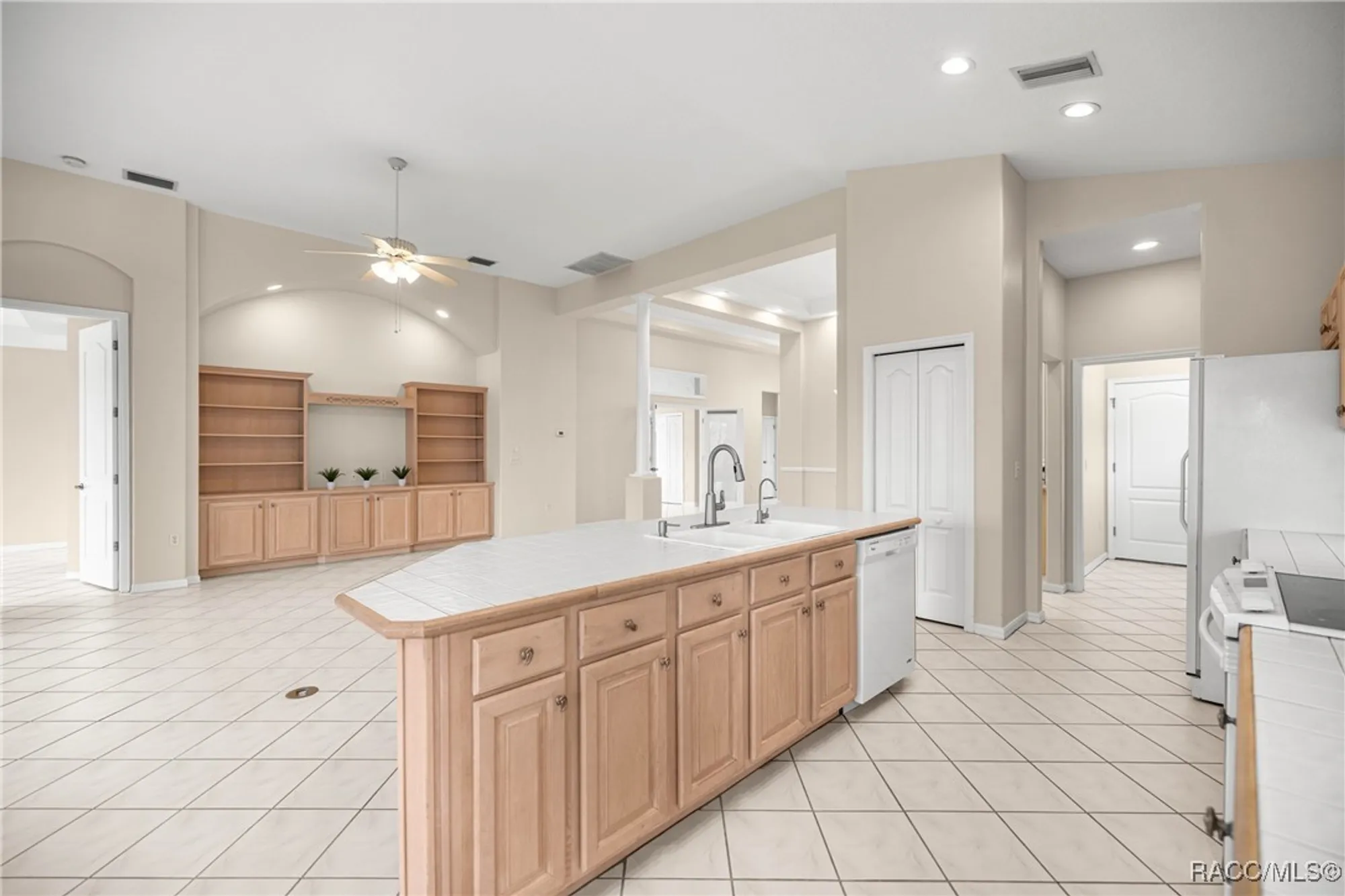 Property Slideshow image 20 of 88 | 51 w doerr path, Hernando, FL, 34442