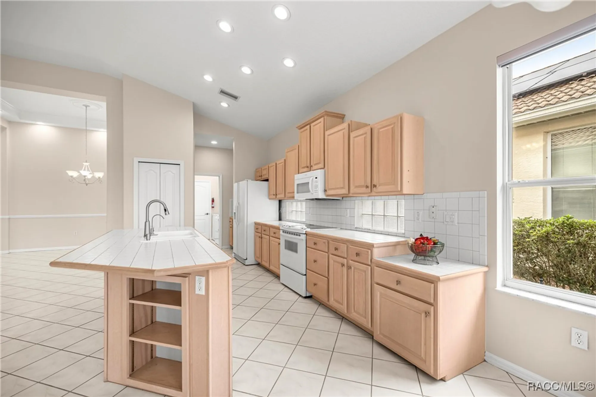 Property Slideshow image 21 of 88 | 51 w doerr path, Hernando, FL, 34442