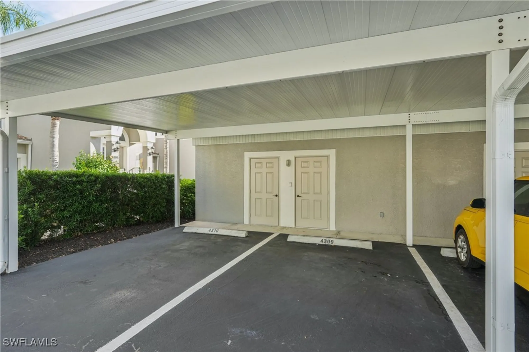 Property Slideshow image 16 of 18 | 9583 hemingway ln 4309, Fort Myers, FL, 33913