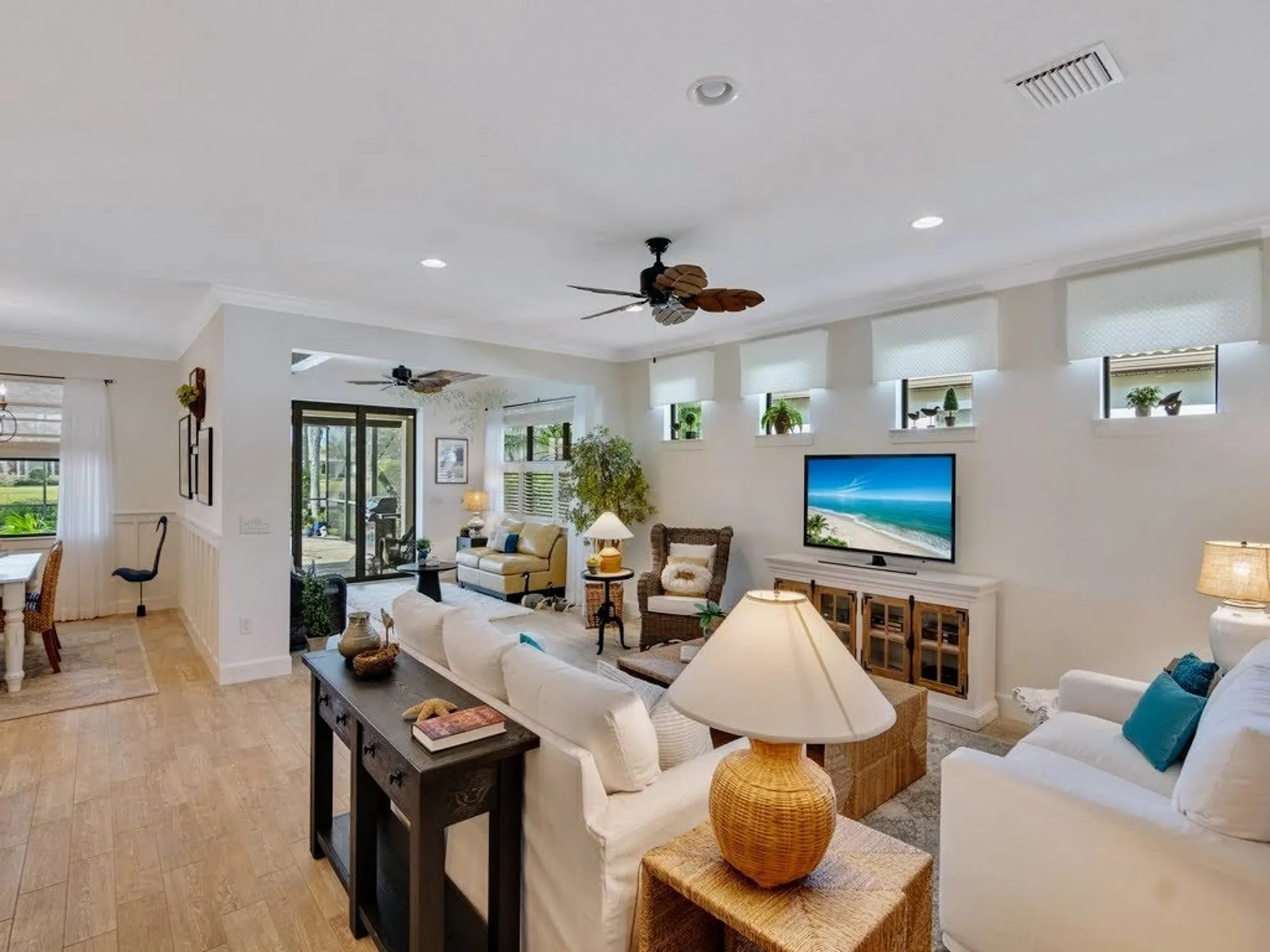 Property Slideshow image 10 of 36 | 5036 pendelton sq, Vero Beach, FL, 32967