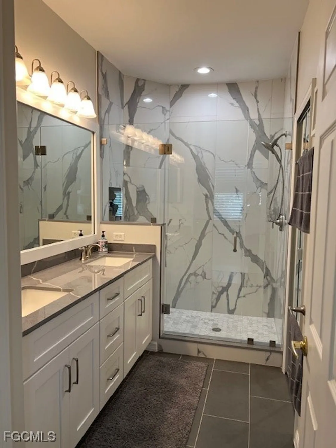 Property Slideshow image 17 of 49 | 10113 colonial country club blvd 2205, Fort Myers, FL, 33913