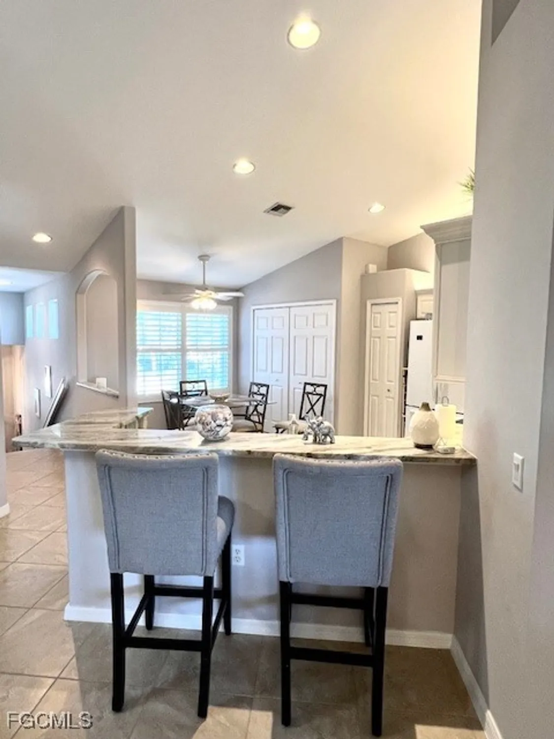 Property Slideshow image 7 of 49 | 10113 colonial country club blvd 2205, Fort Myers, FL, 33913