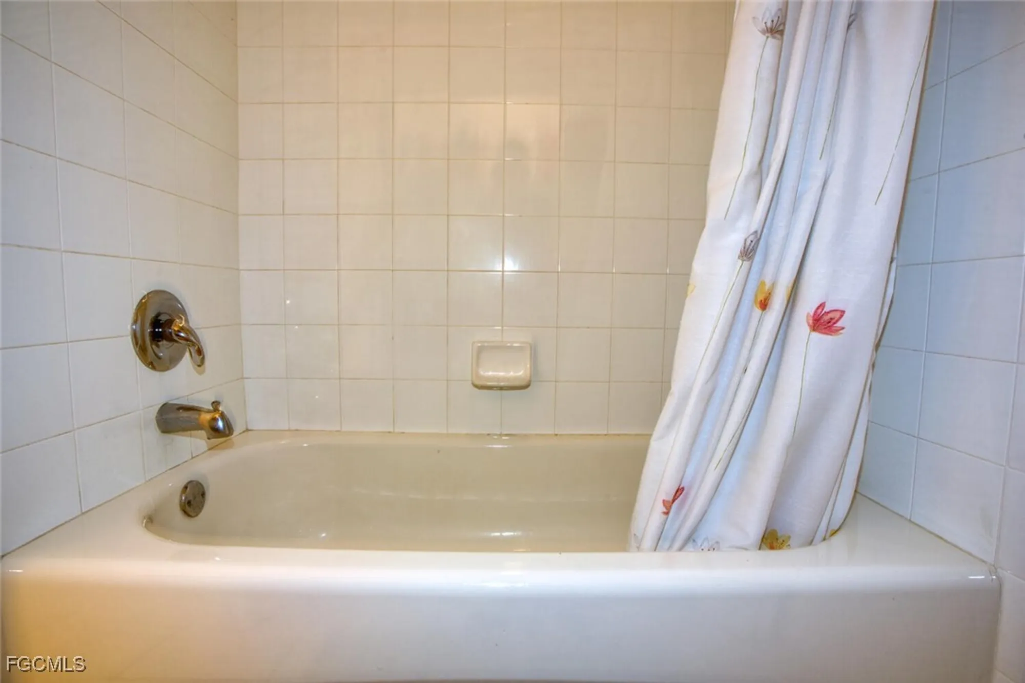 Property Slideshow image 17 of 35 | 10285 bismark palm way apt 1043, Fort Myers, FL, 33966