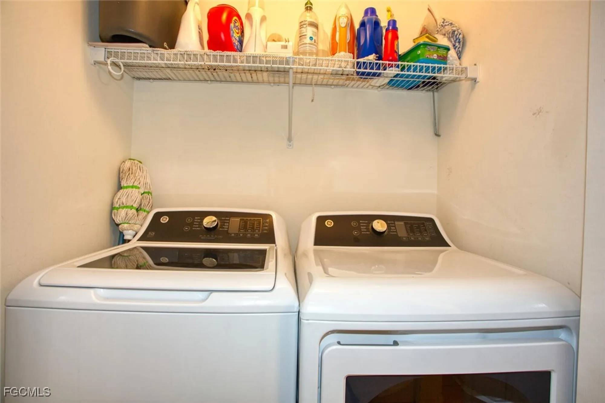 Property Slideshow image 18 of 35 | 10285 bismark palm way apt 1043, Fort Myers, FL, 33966