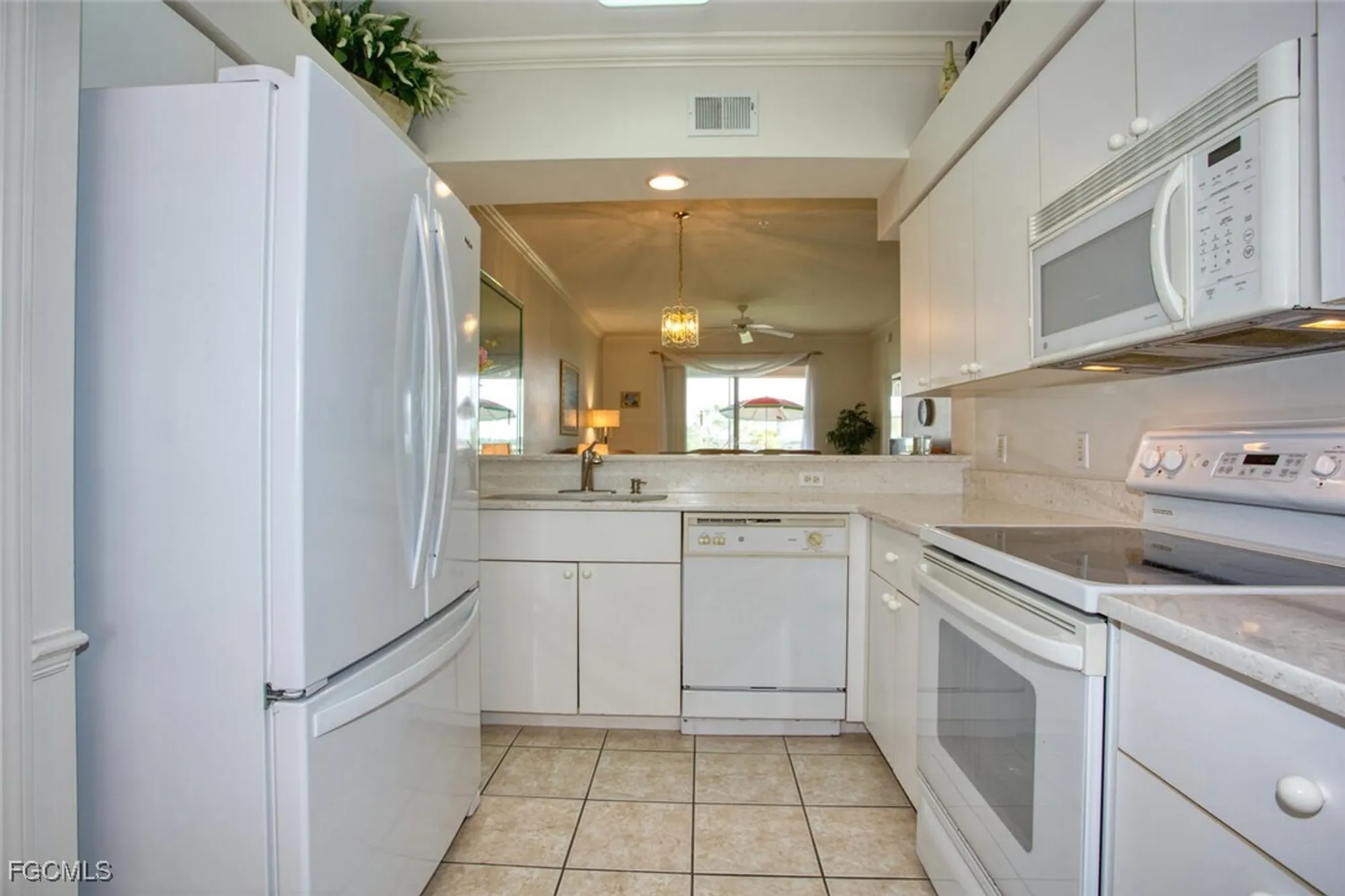 Property Slideshow image 4 of 35 | 10285 bismark palm way apt 1043, Fort Myers, FL, 33966