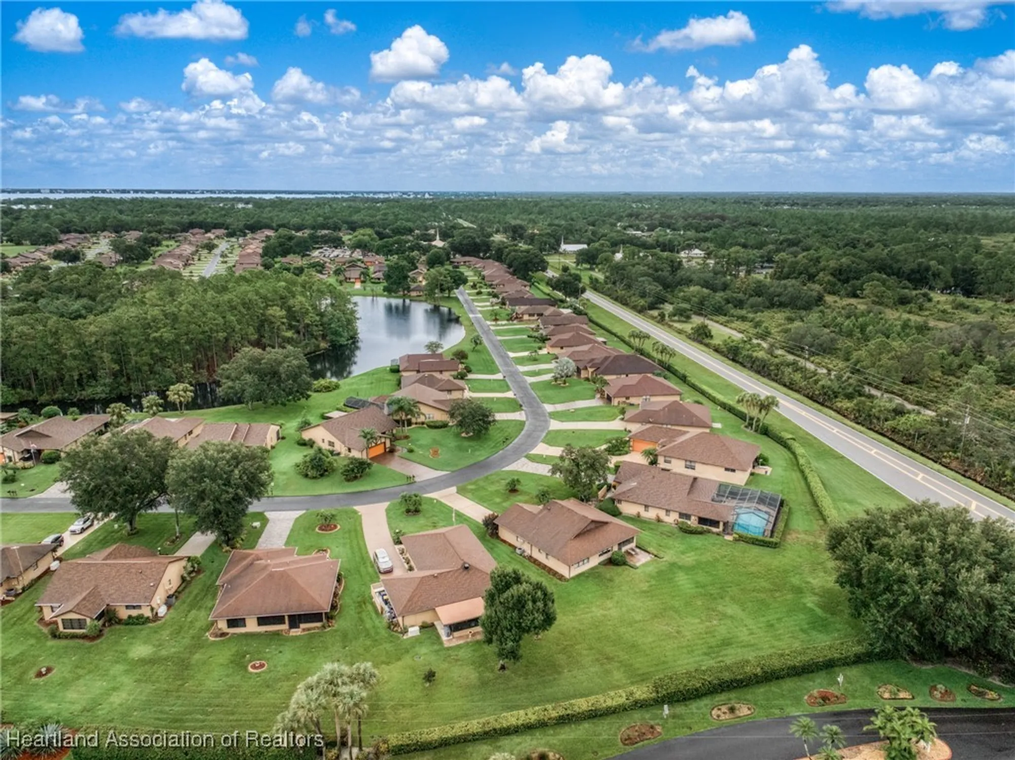 Property Slideshow image 36 of 40 | 3312 waterwood dr, Sebring, FL, 33872