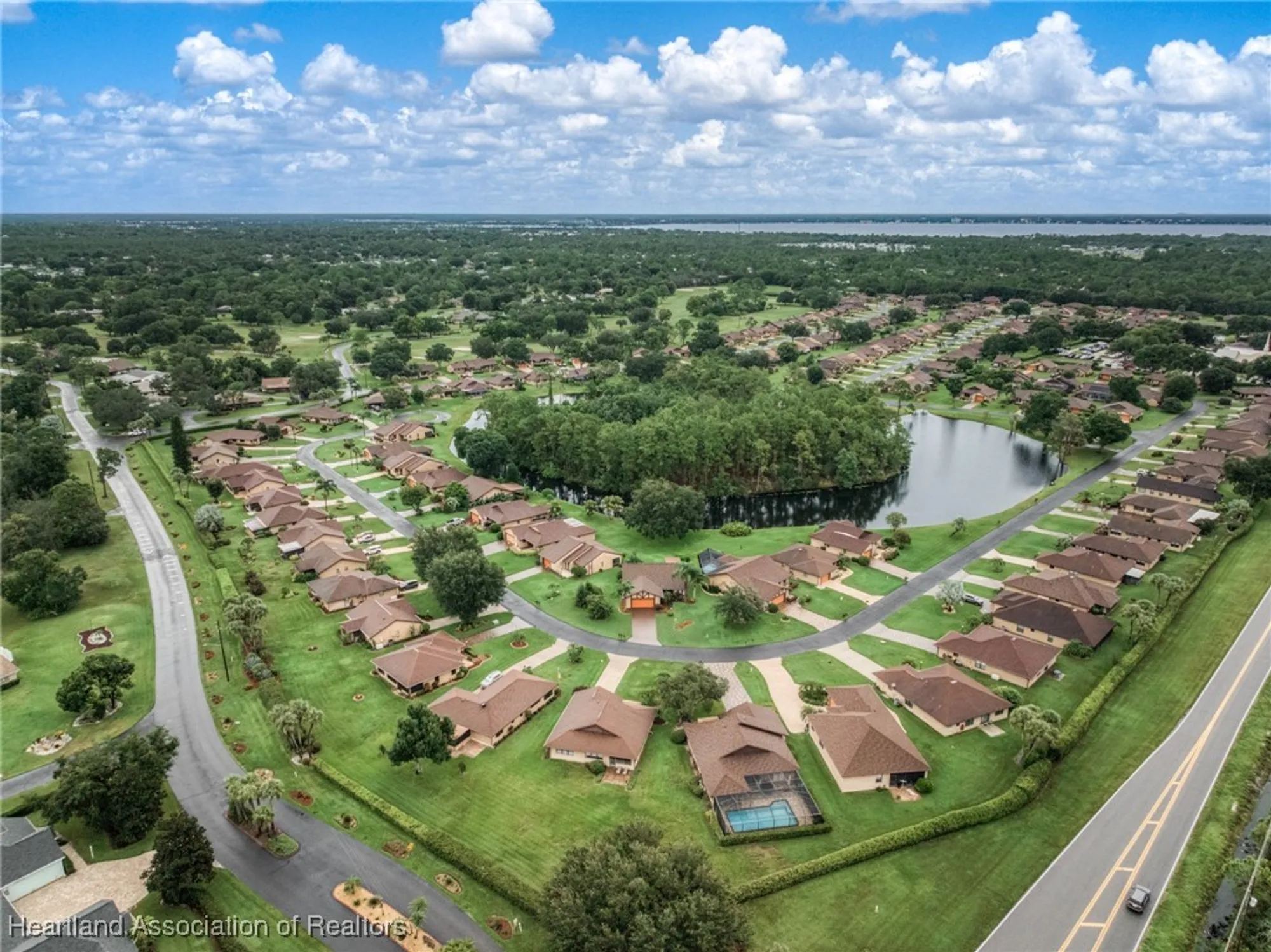 Property Slideshow image 37 of 40 | 3312 waterwood dr, Sebring, FL, 33872