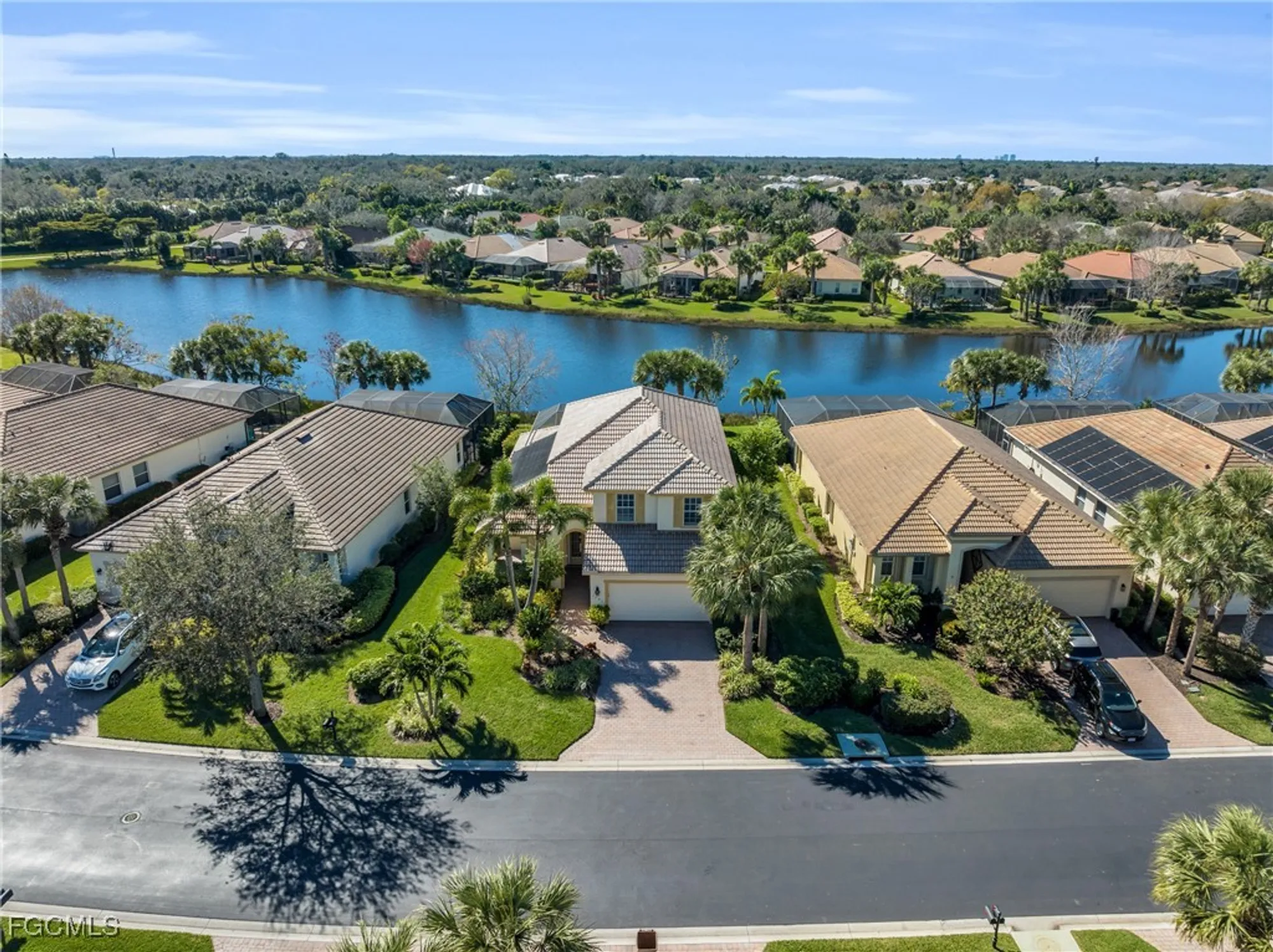Property Slideshow image 2 of 50 | 3791 lakeview isle ct, Fort Myers, FL, 33905