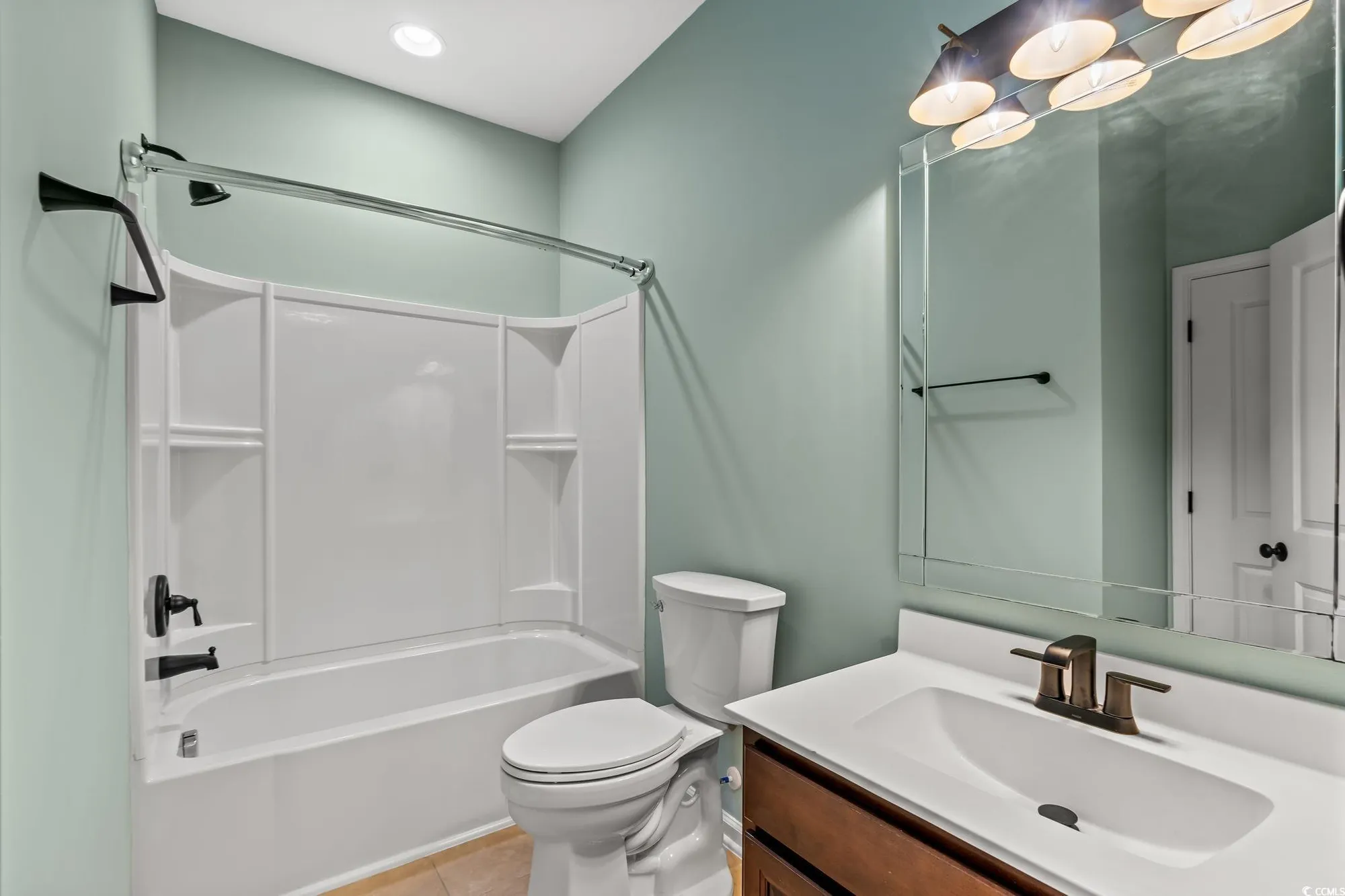 Property Slideshow image 23 of 36 | 257 castle dr # 1422, Myrtle Beach, SC, 29579