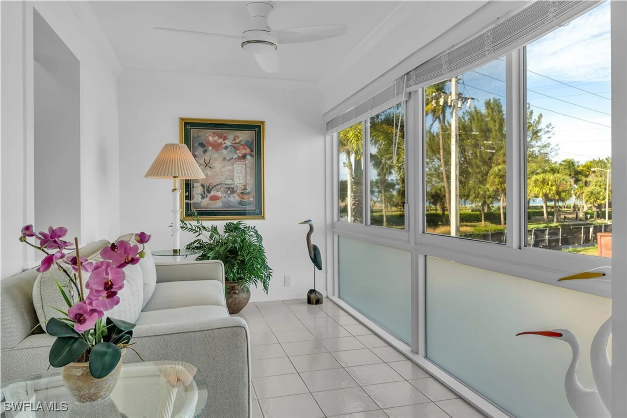 Property Slideshow image 14 of 38 | 1950 gulf shore blvd 201, Naples, FL, 34102