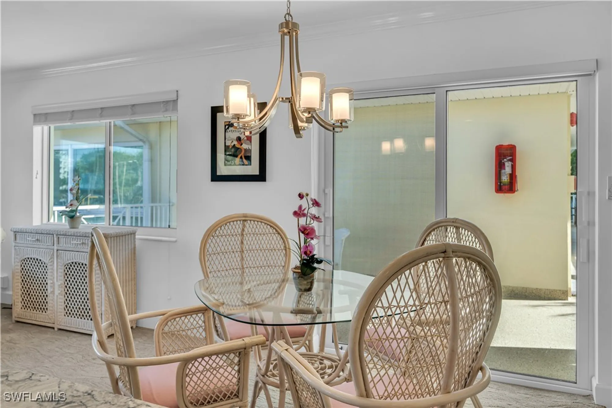 Property Slideshow image 10 of 38 | 1950 gulf shore blvd 201, Naples, FL, 34102