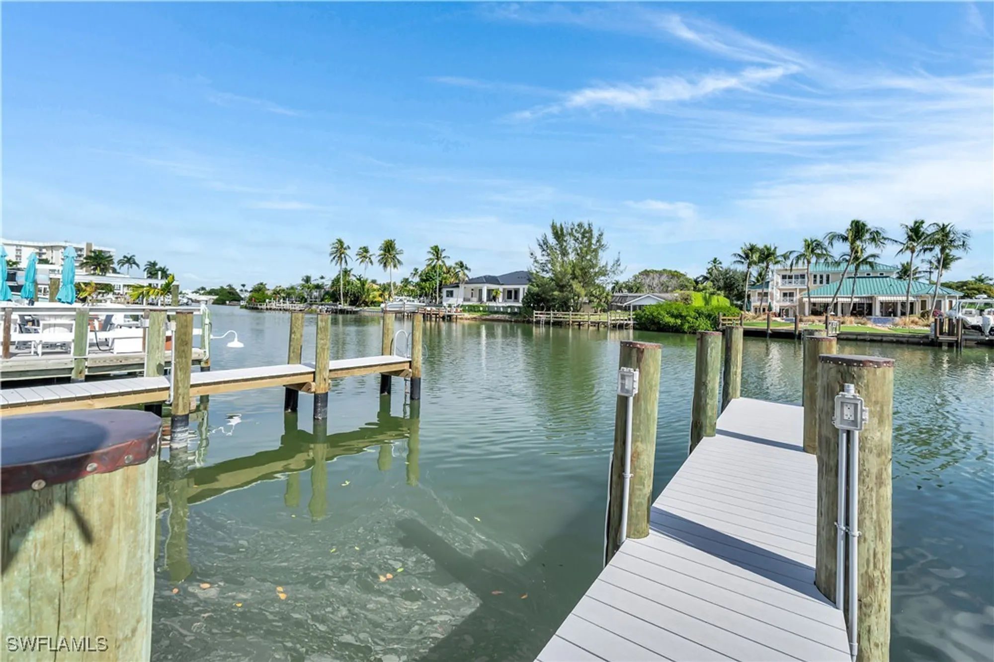 Property Slideshow image 23 of 38 | 1950 gulf shore blvd 201, Naples, FL, 34102