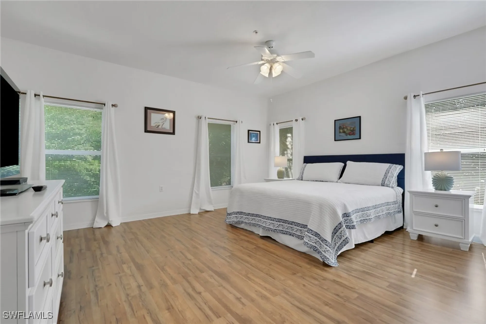 Property Slideshow image 18 of 35 | 3240 cottonwood bnd apt 206, Fort Myers, FL, 33905