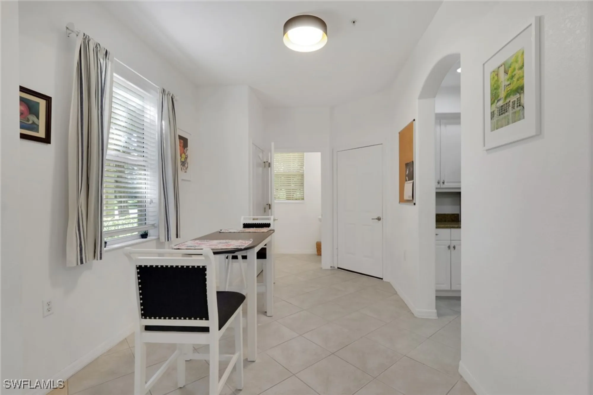 Property Slideshow image 11 of 35 | 3240 cottonwood bnd apt 206, Fort Myers, FL, 33905