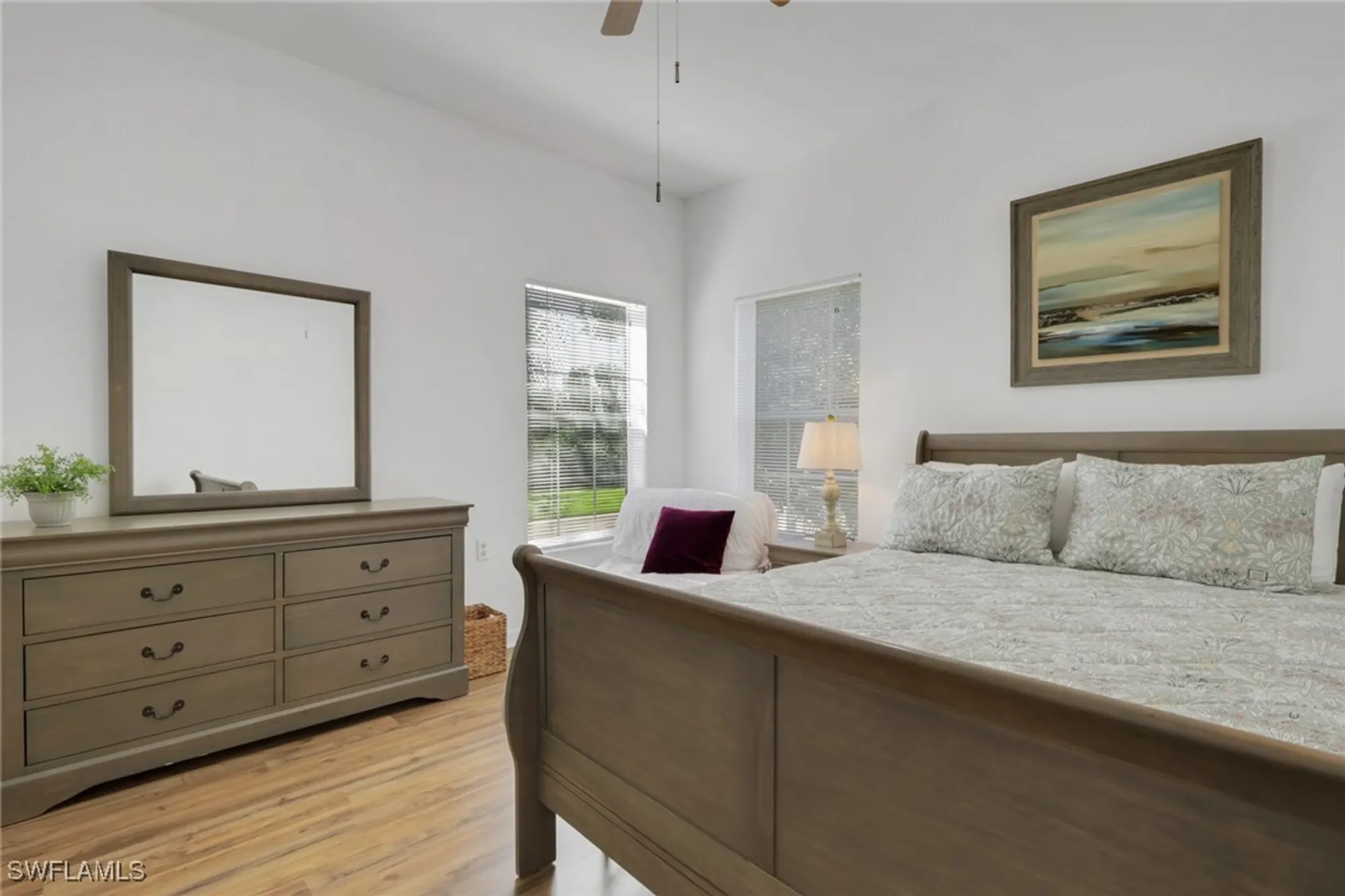 Property Slideshow image 28 of 35 | 3240 cottonwood bnd apt 206, Fort Myers, FL, 33905