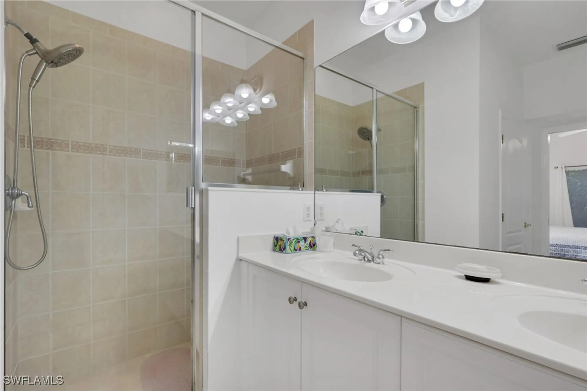 Property Slideshow image 22 of 35 | 3240 cottonwood bnd apt 206, Fort Myers, FL, 33905
