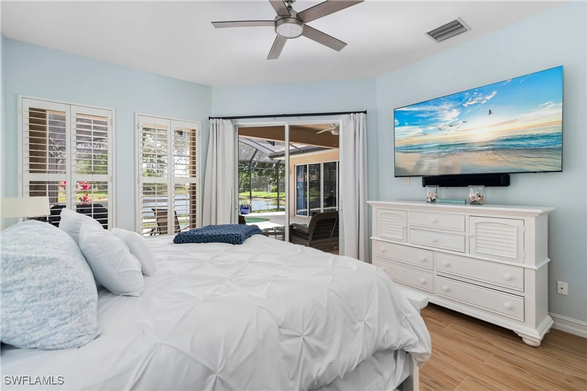 Property Slideshow image 16 of 30 | 6840 bent grass dr, Naples, FL, 34113