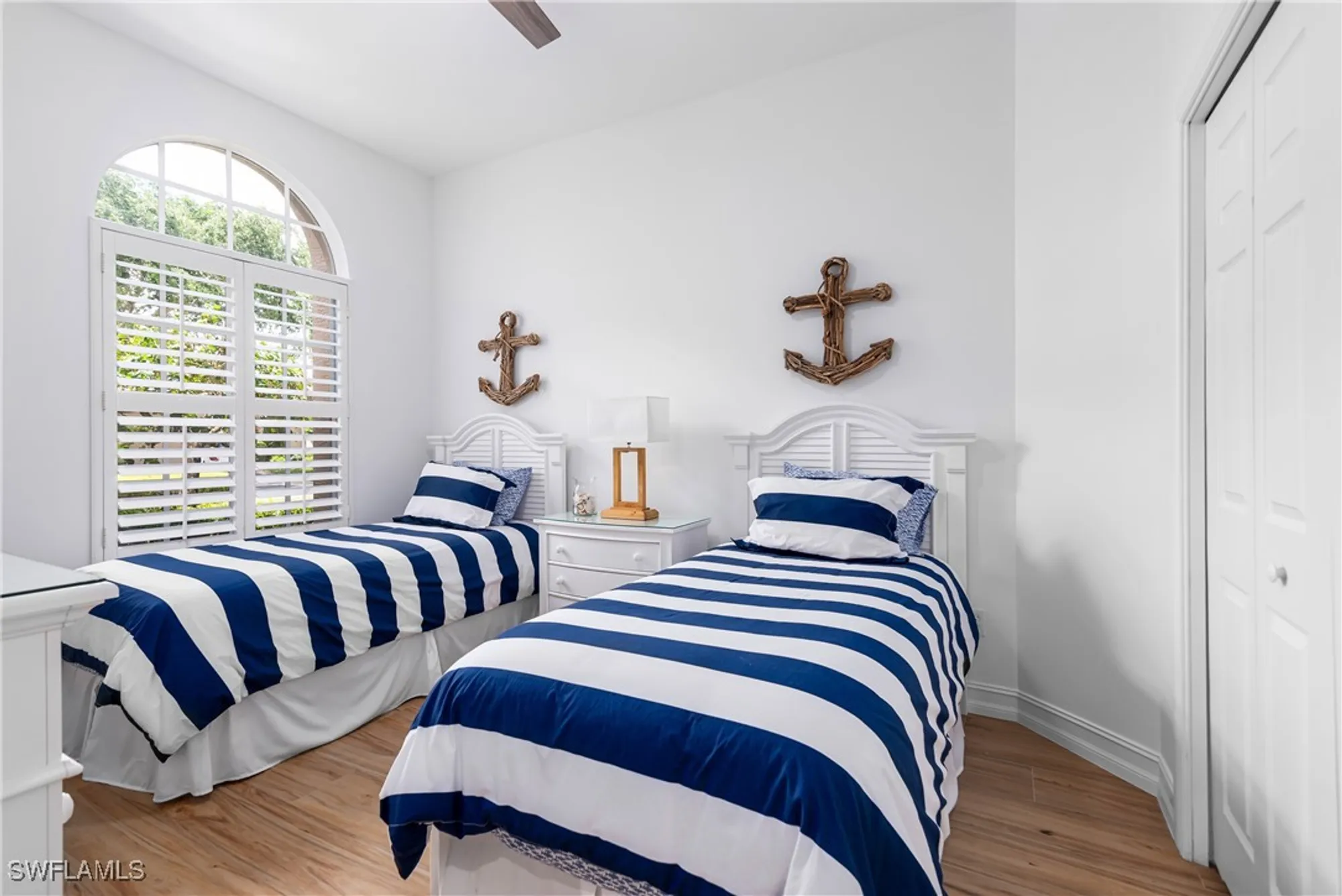 Property Slideshow image 20 of 30 | 6840 bent grass dr, Naples, FL, 34113