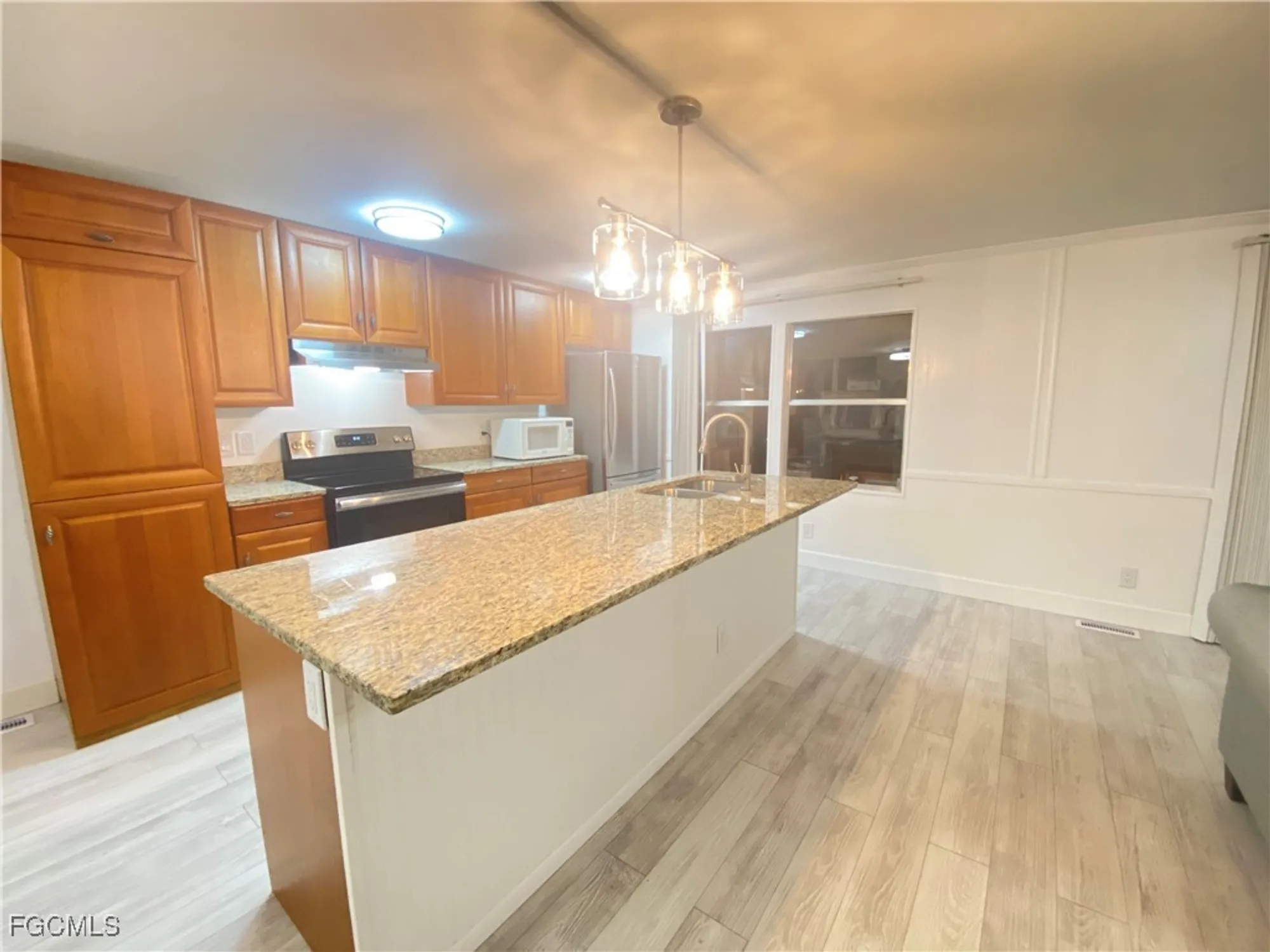 Property Slideshow image 1 of 44 | 5506 virginia dare ln, North Fort Myers, FL, 33917