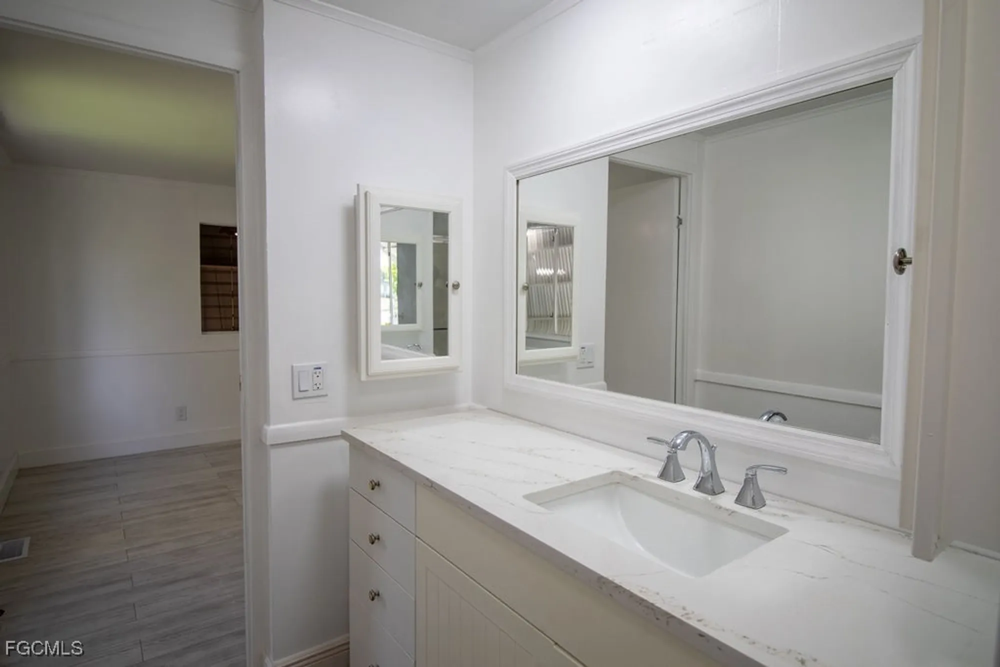 Property Slideshow image 27 of 44 | 5506 virginia dare ln, North Fort Myers, FL, 33917