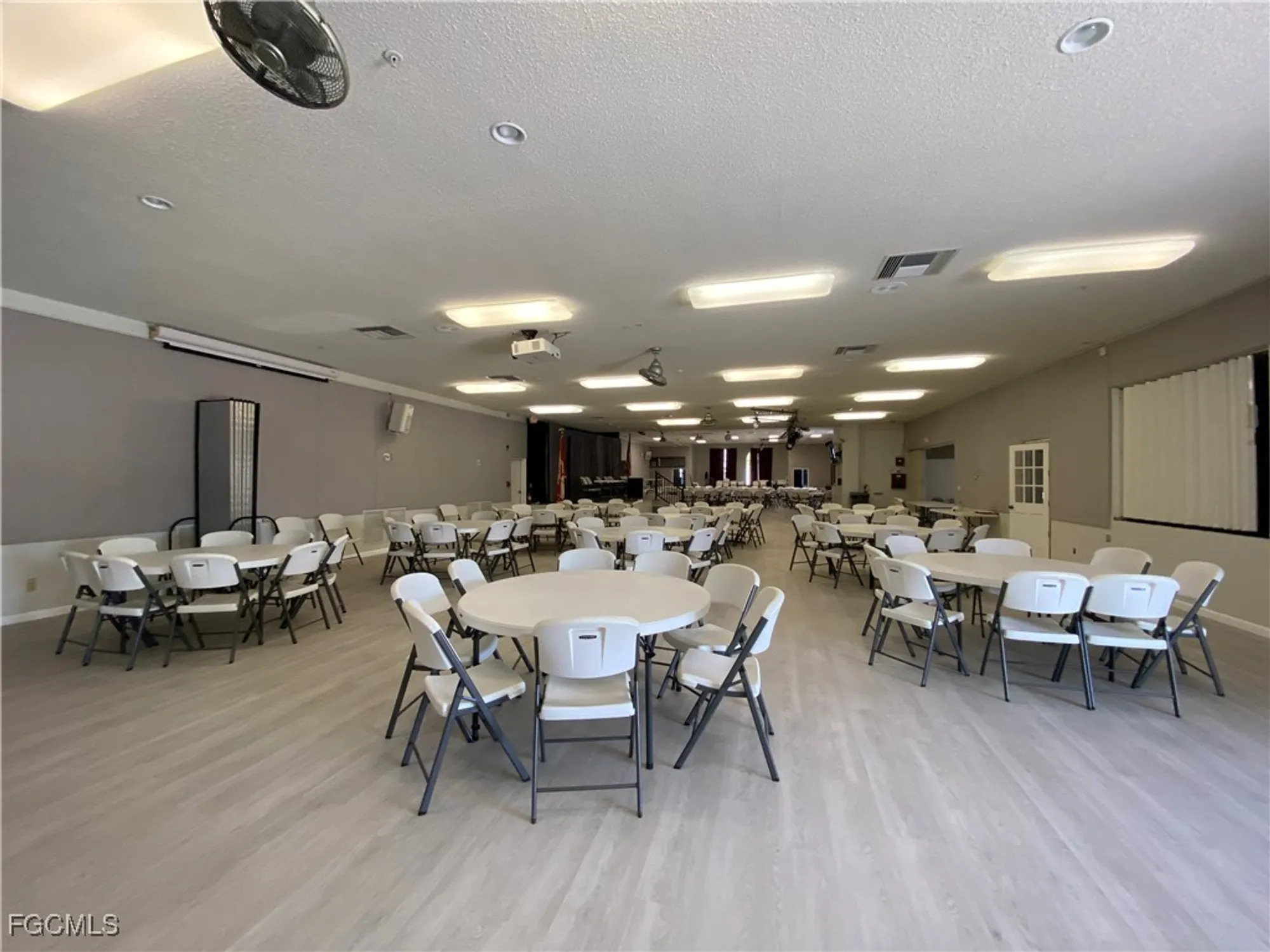 Property Slideshow image 36 of 44 | 5506 virginia dare ln, North Fort Myers, FL, 33917