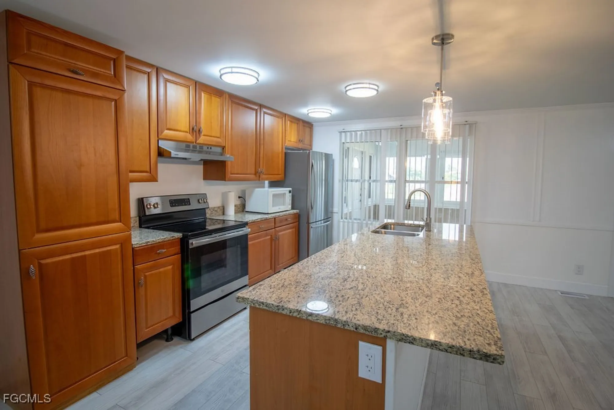 Property Slideshow image 3 of 44 | 5506 virginia dare ln, North Fort Myers, FL, 33917