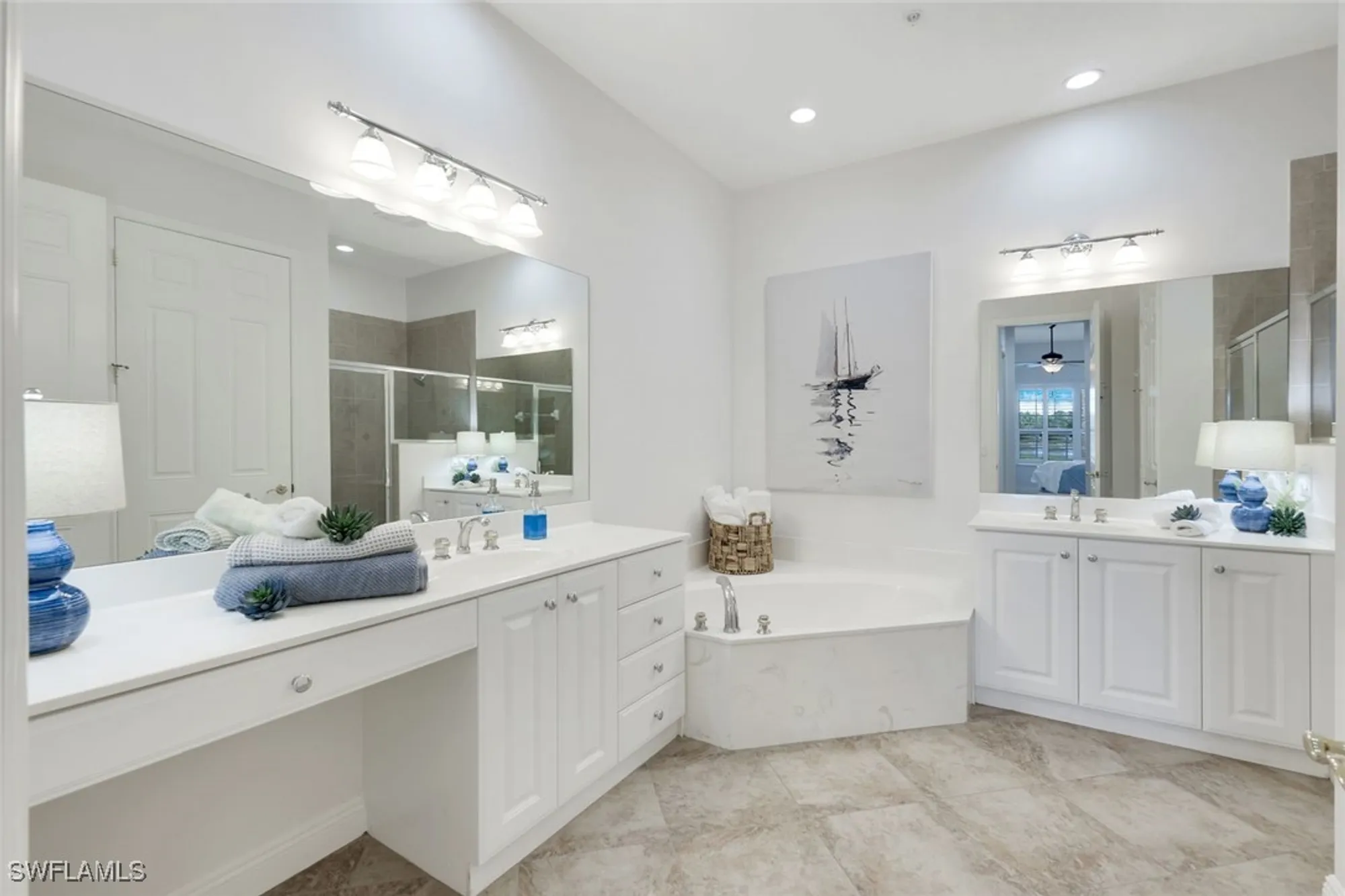 Property Slideshow image 19 of 39 | 9255 museo cir 102, Naples, FL, 34114