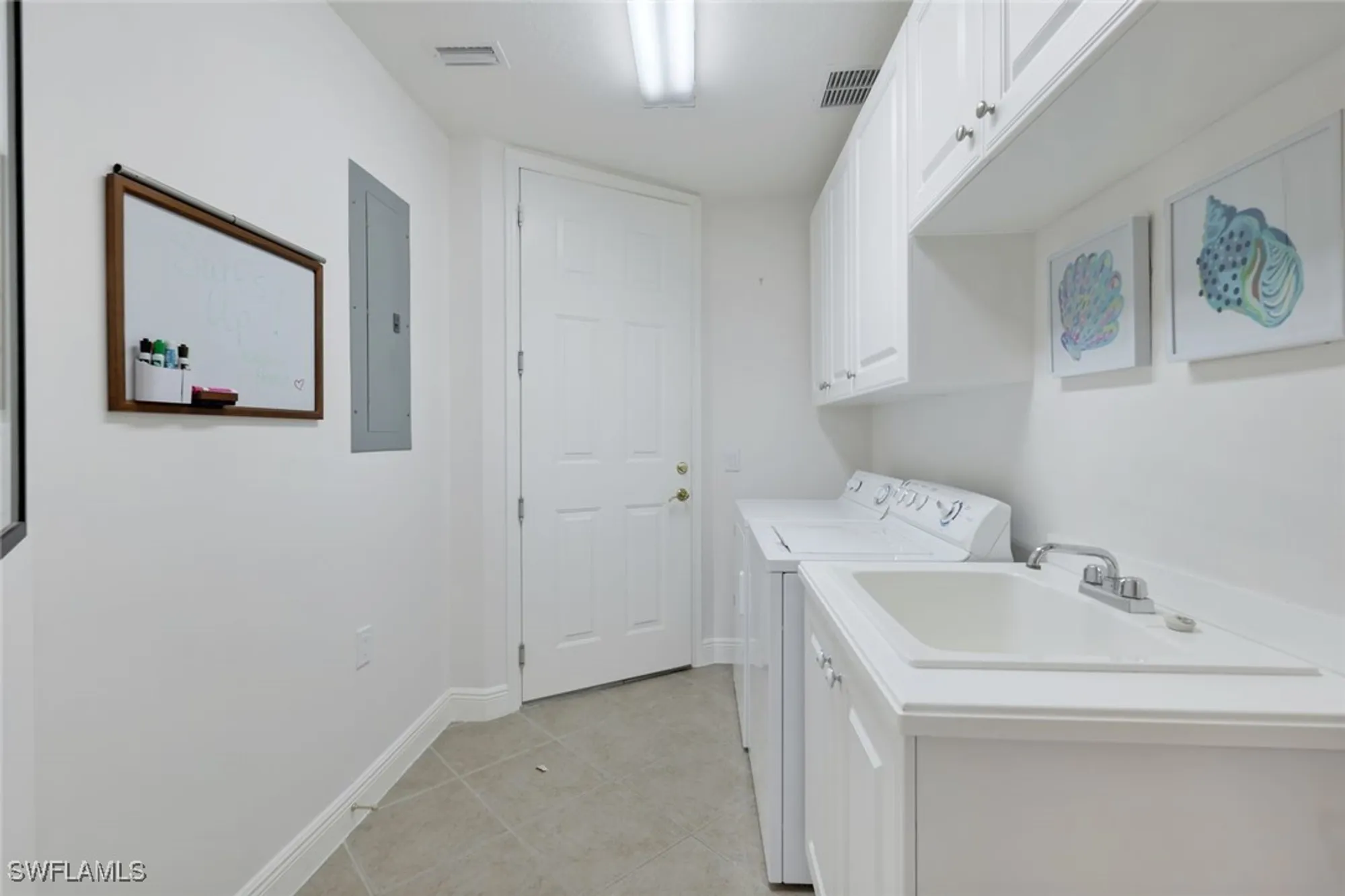 Property Slideshow image 30 of 39 | 9255 museo cir 102, Naples, FL, 34114