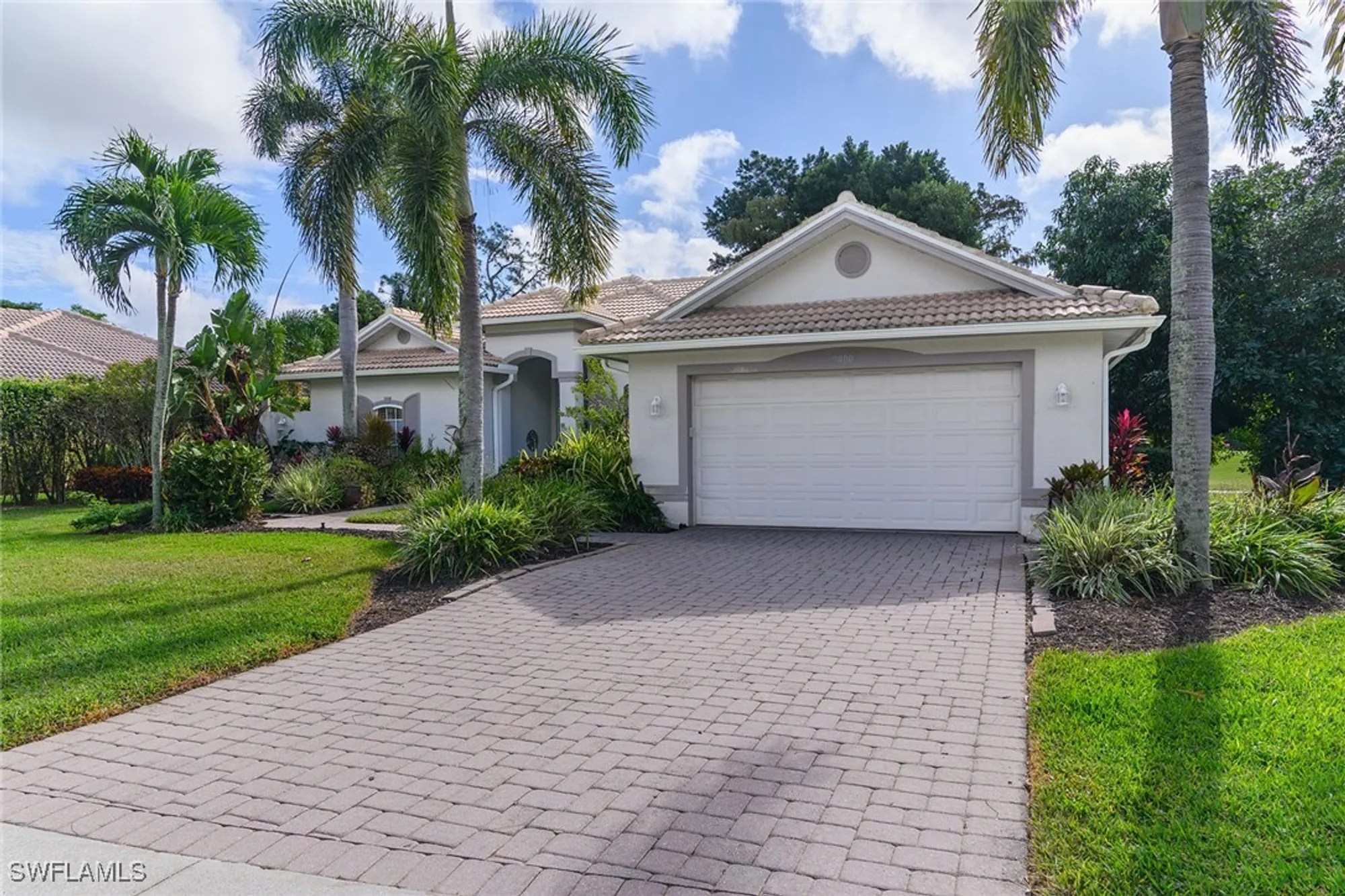 Property Slideshow image 32 of 46 | 9000 lely island cir, Naples, FL, 34113
