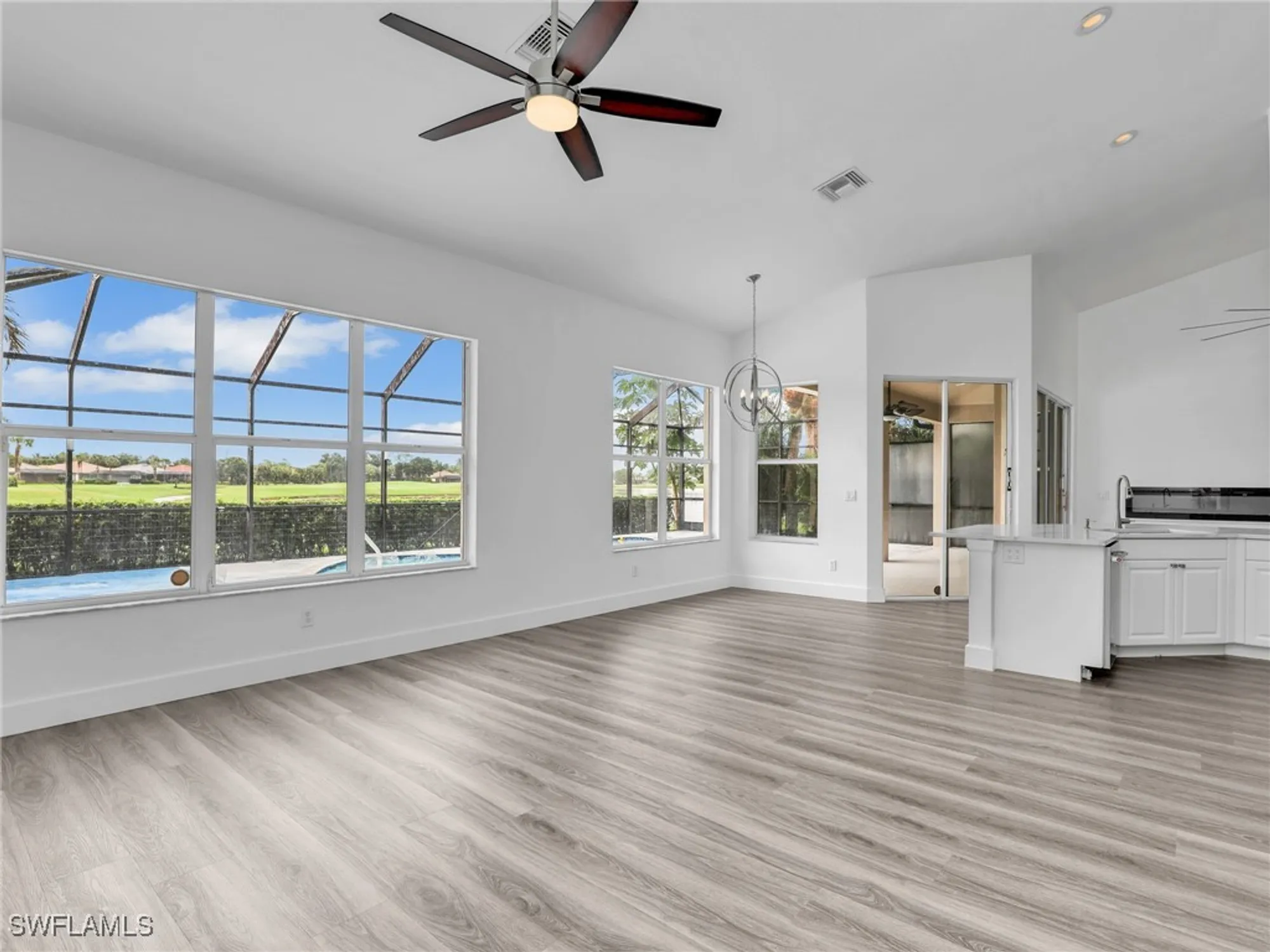 Property Slideshow image 18 of 49 | 8983 mustang island cir, Naples, FL, 34113