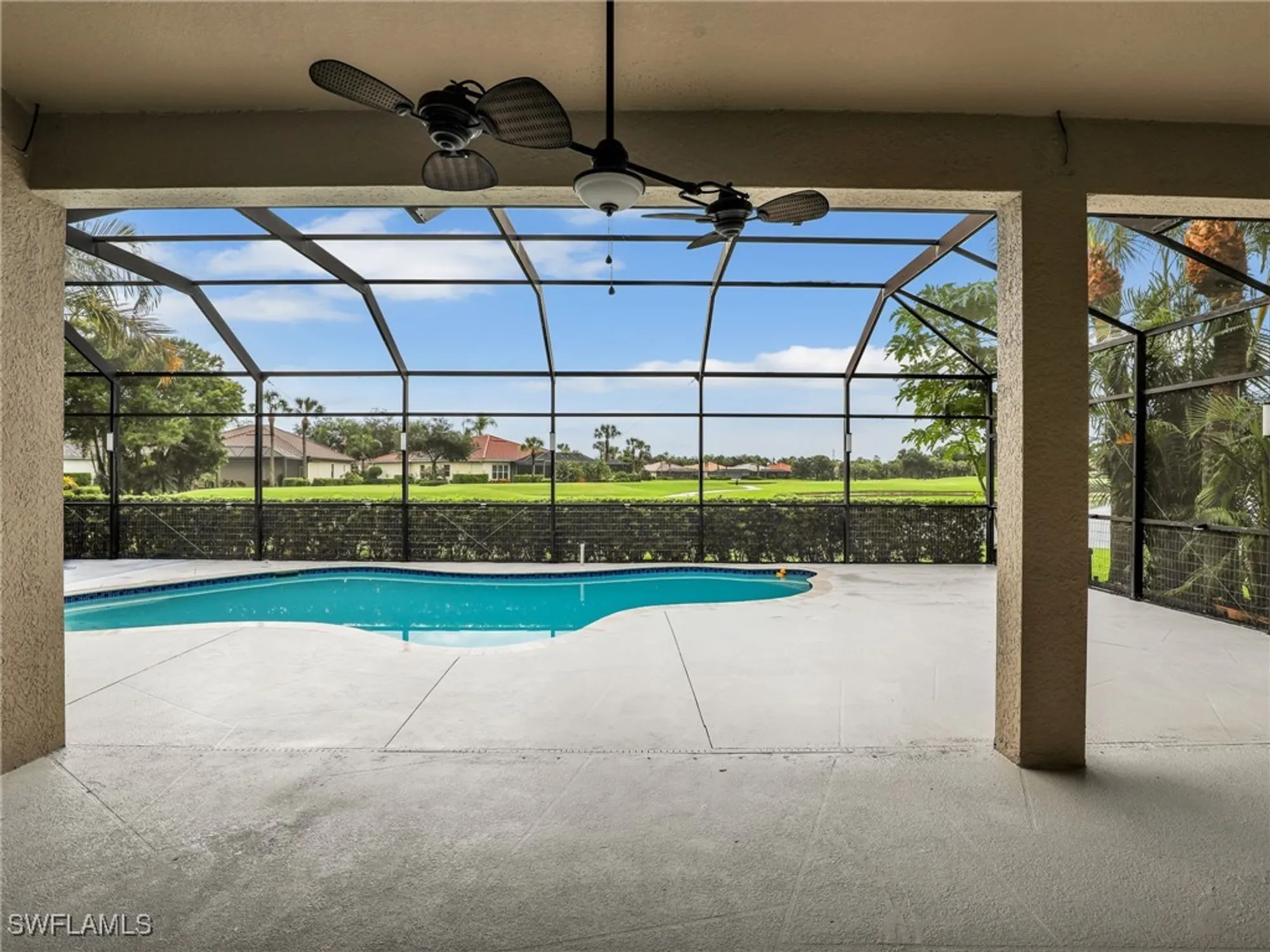 Property Slideshow image 11 of 49 | 8983 mustang island cir, Naples, FL, 34113