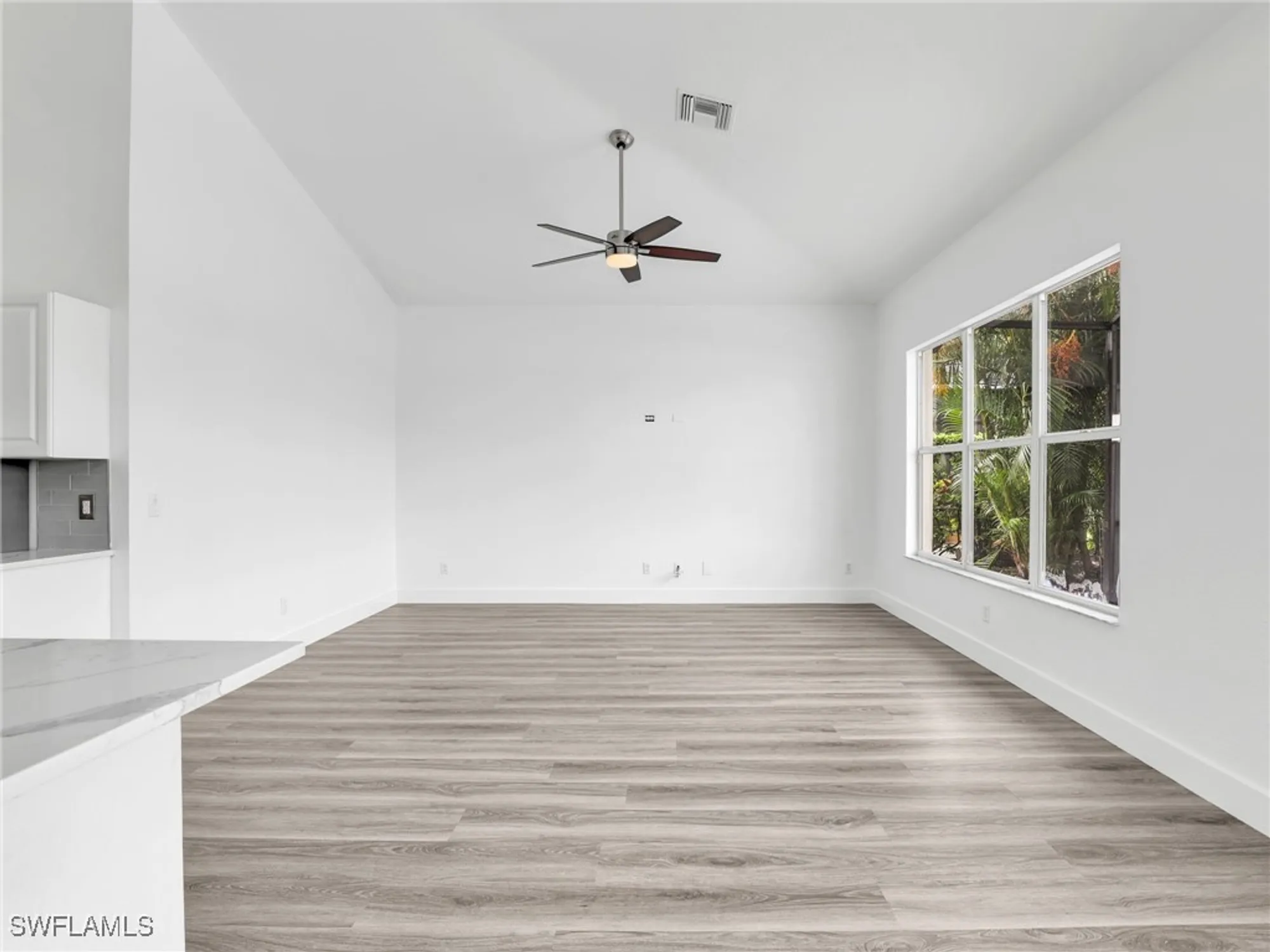 Property Slideshow image 20 of 49 | 8983 mustang island cir, Naples, FL, 34113