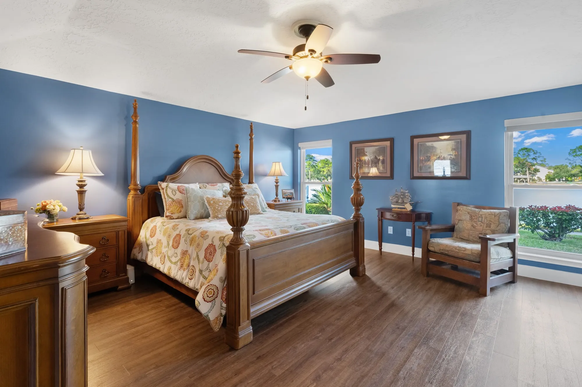 Property Slideshow image 17 of 41 | 2919 n peach hollow cir, Pearland, TX, 77584