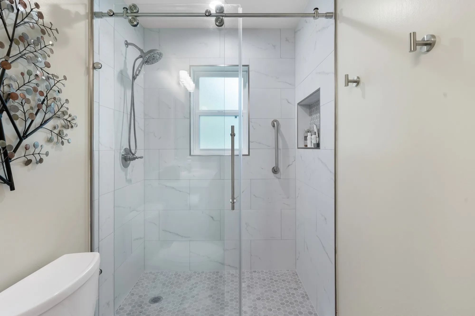 Property Slideshow image 27 of 41 | 2919 n peach hollow cir, Pearland, TX, 77584