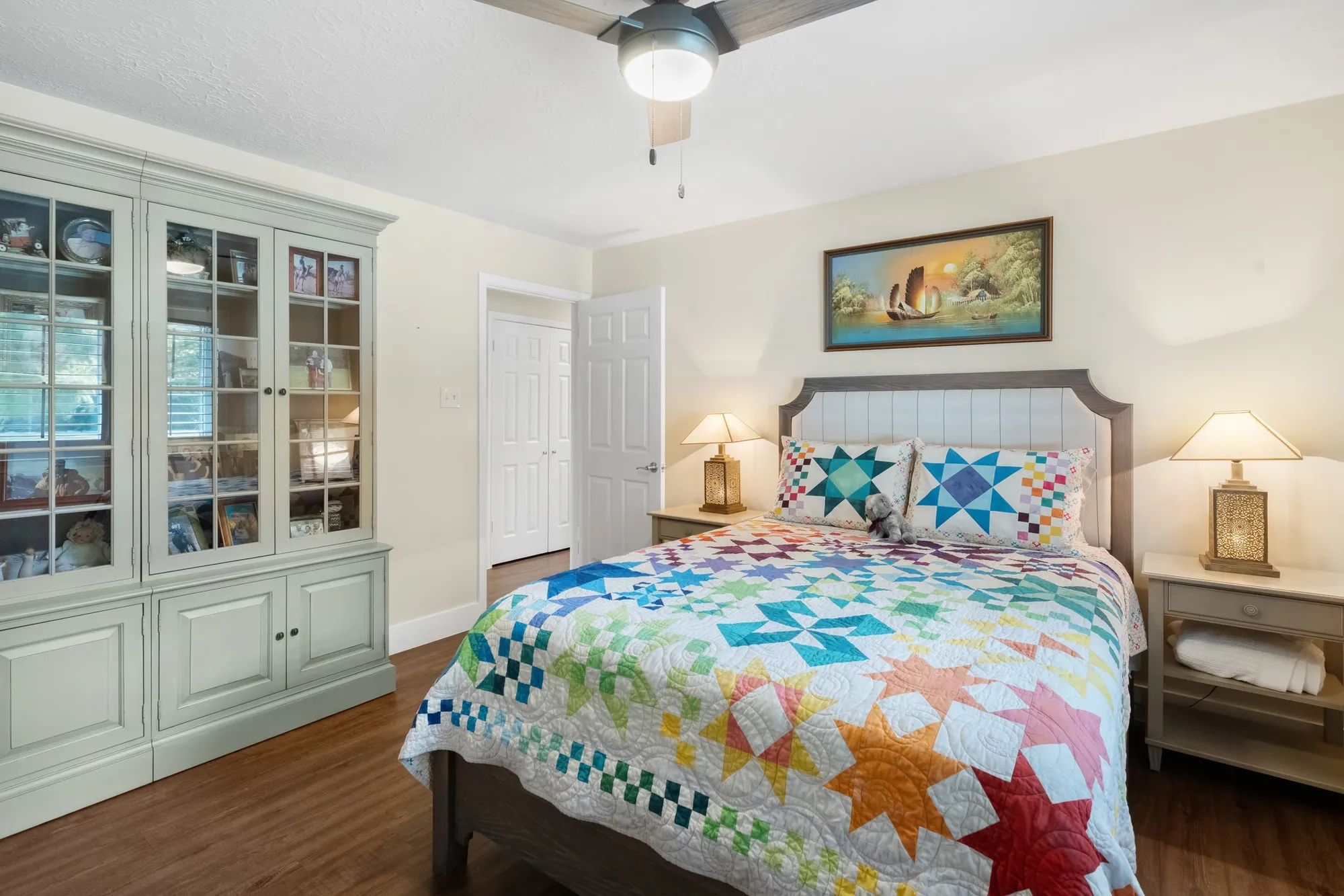 Property Slideshow image 29 of 41 | 2919 n peach hollow cir, Pearland, TX, 77584